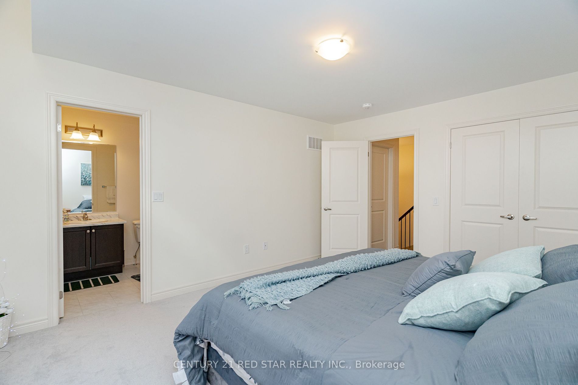 15 Matterhorn Road