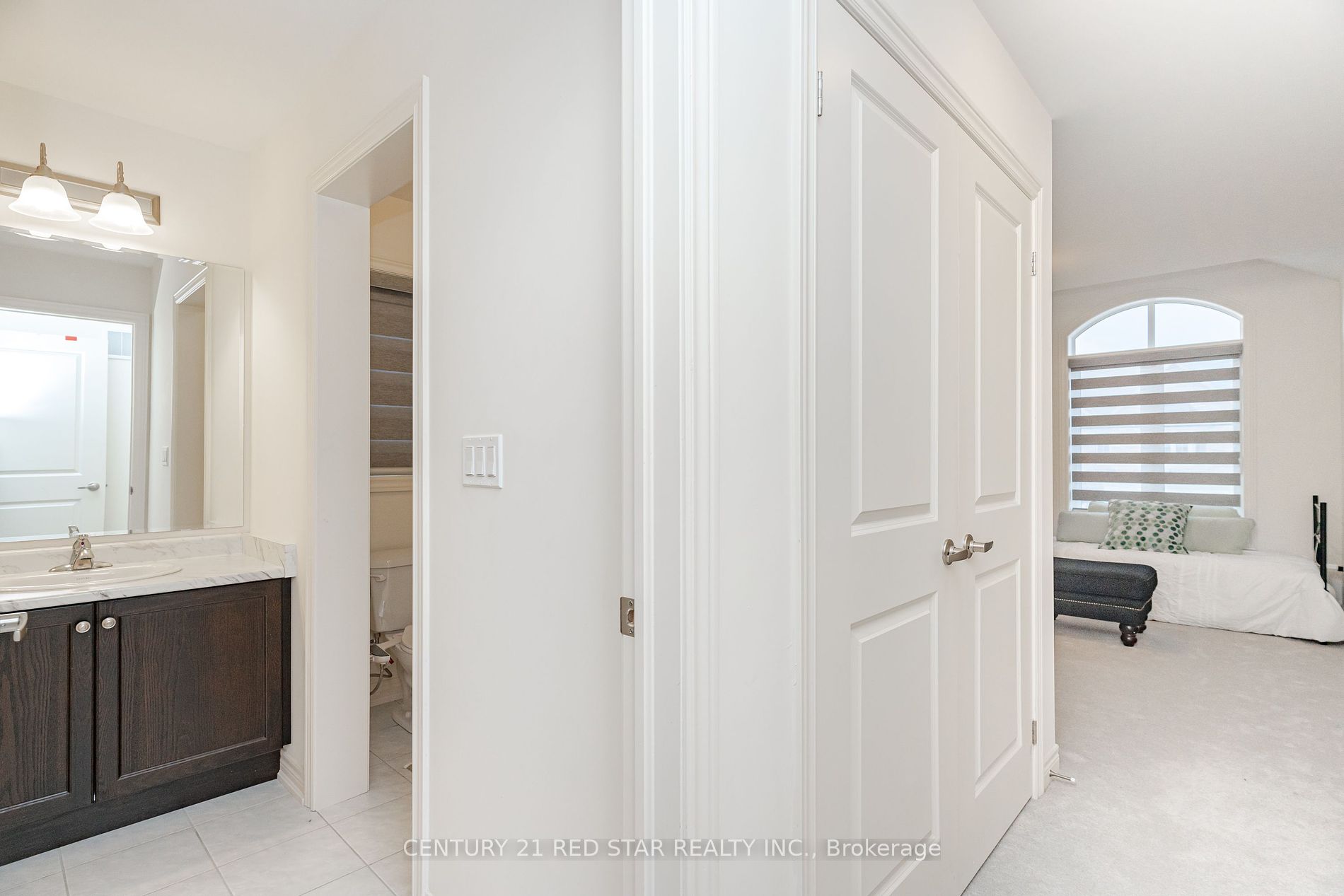 15 Matterhorn Road