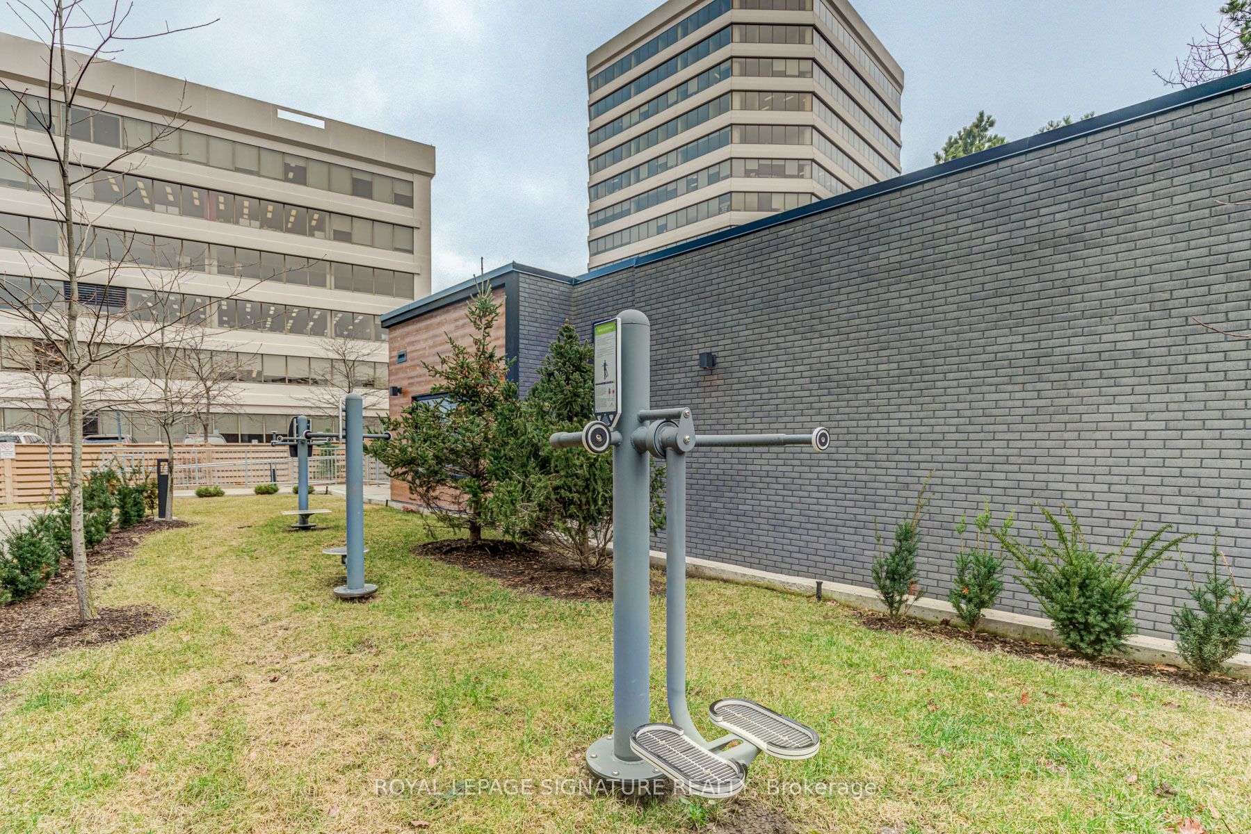 402 The East Mall, #213