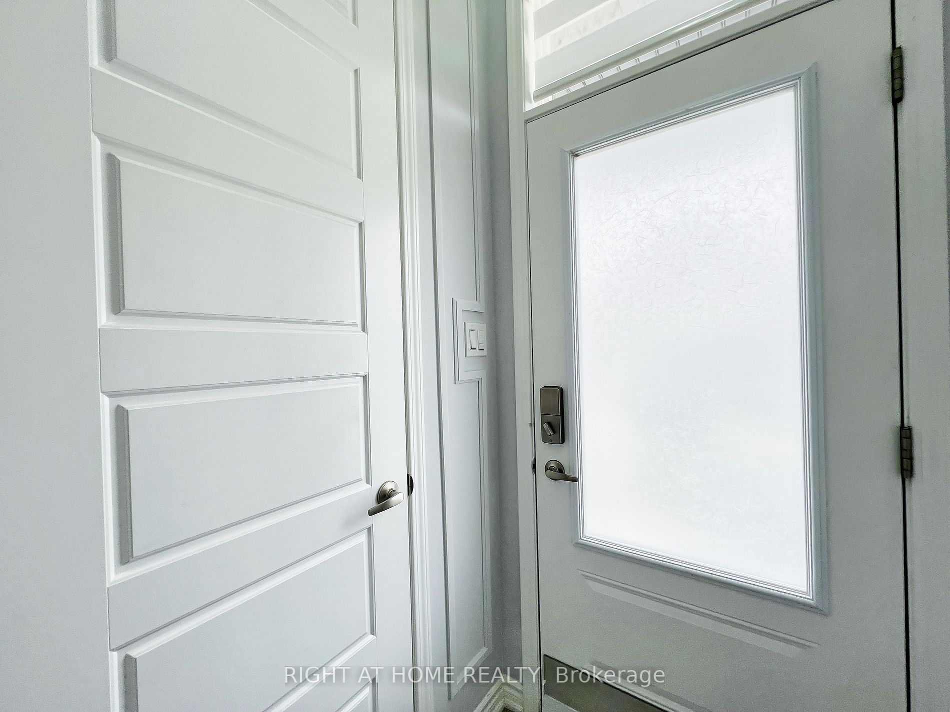 975 Whitlock Avenue #20