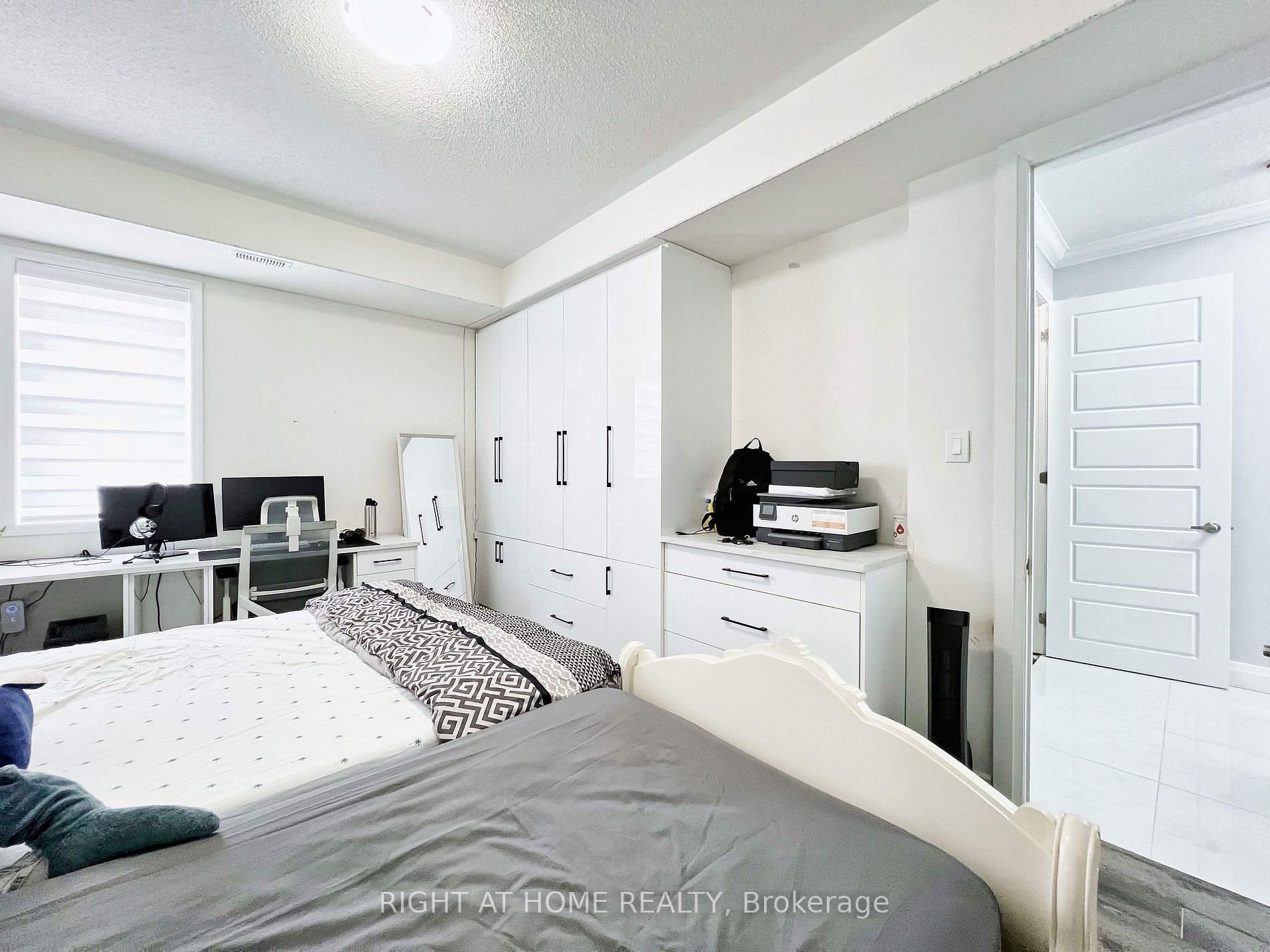 975 Whitlock Avenue #20