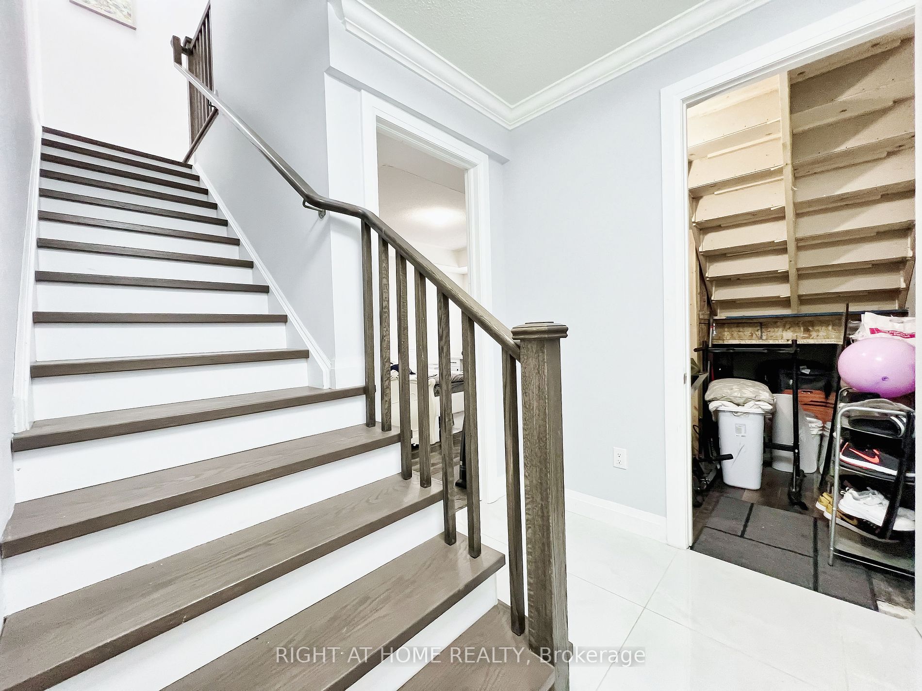 975 Whitlock Avenue #20