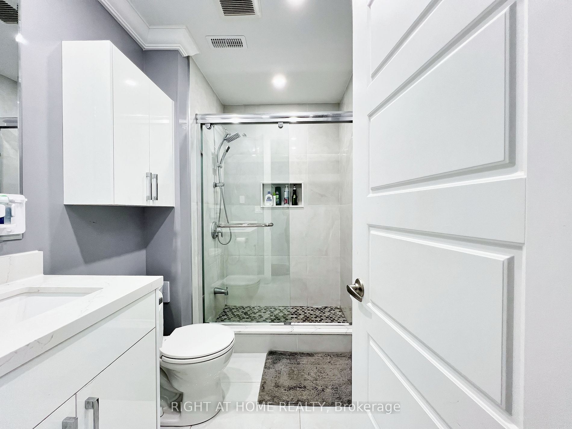 975 Whitlock Avenue #20
