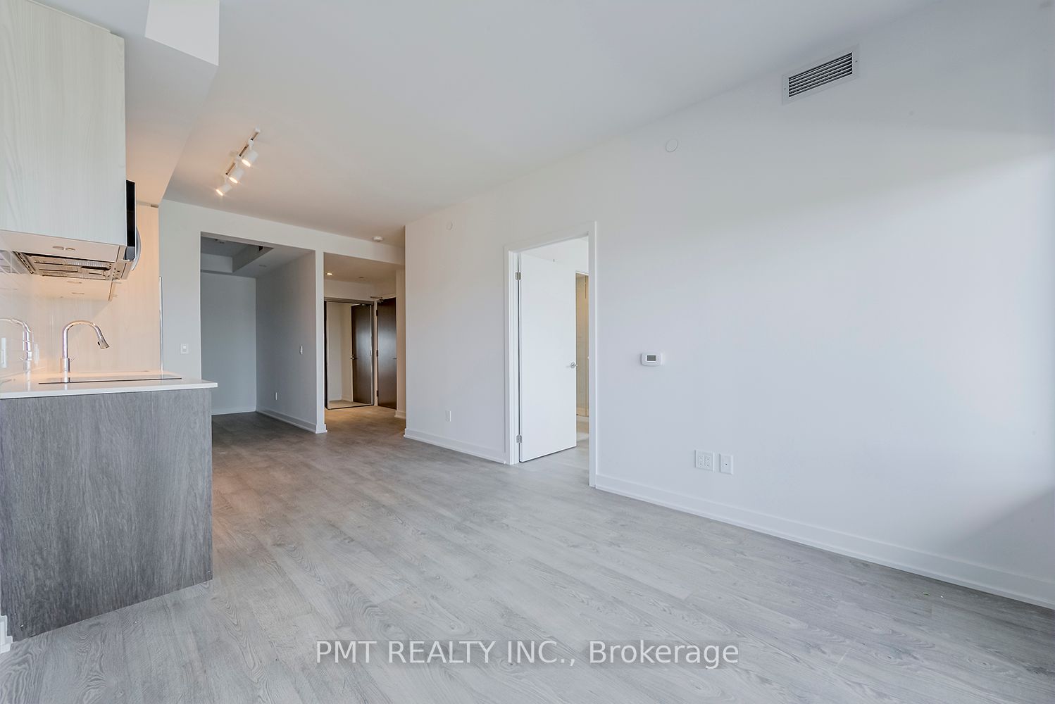 1928 Lakeshore Boulevard W, #2117