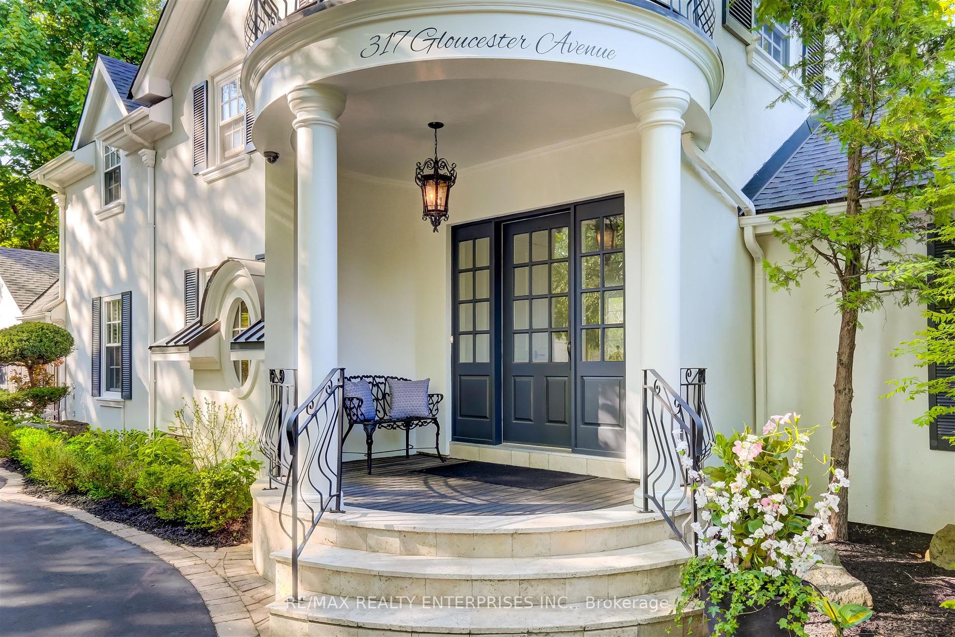 317 Gloucester Avenue