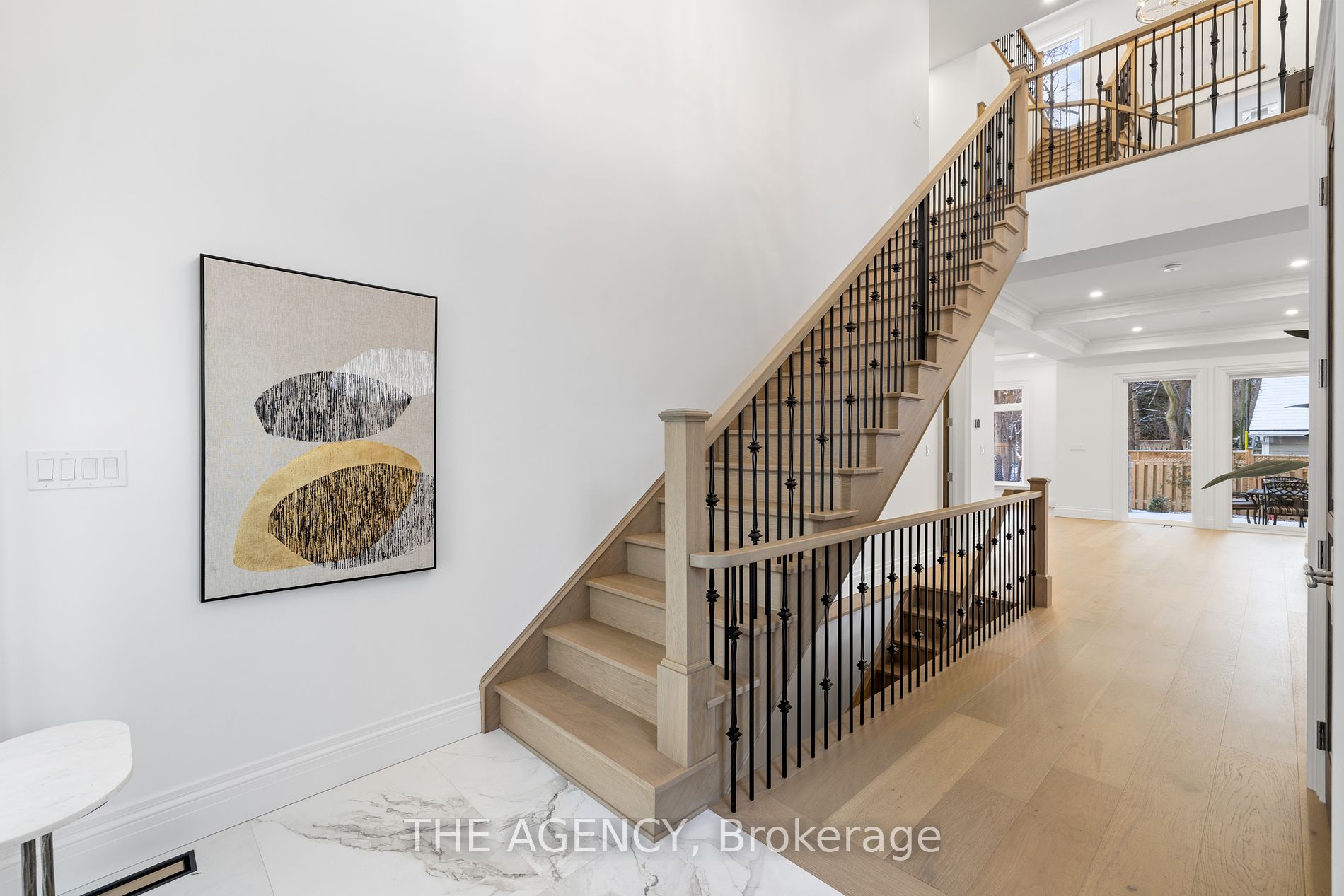 2409 Lakeshore Road