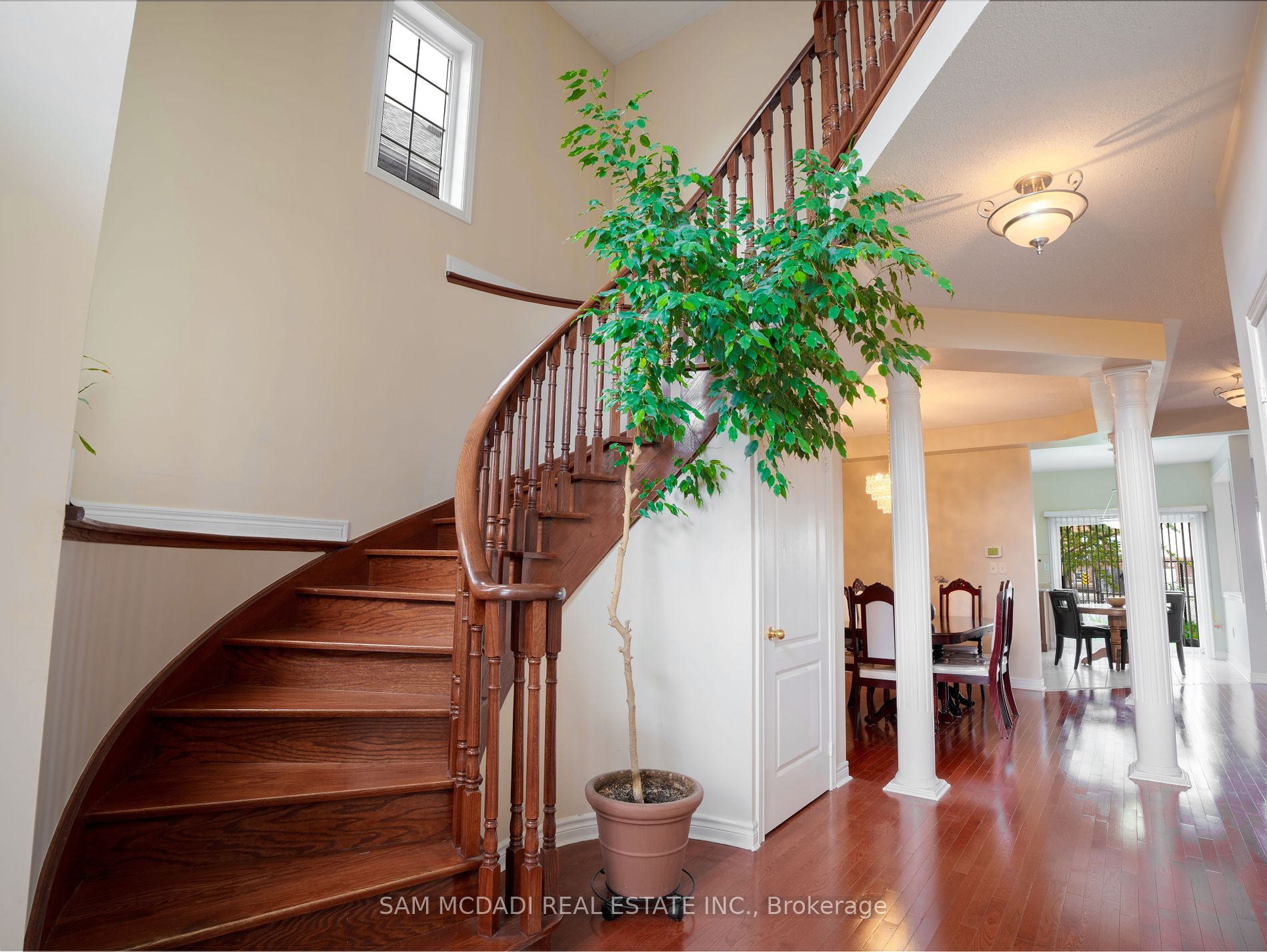 4903 Sebastian Dr