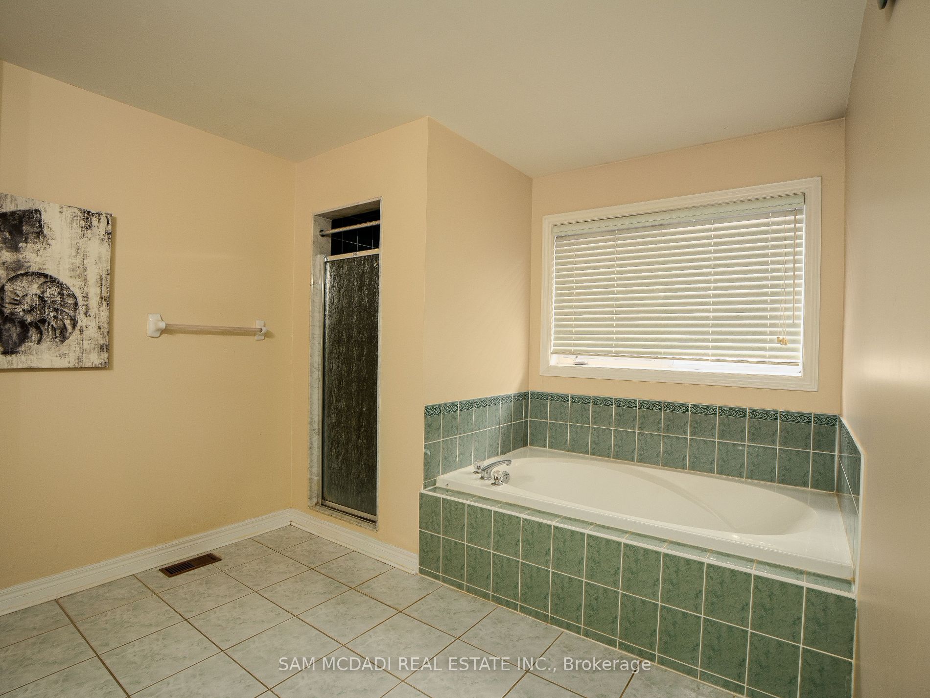 4903 Sebastian Dr