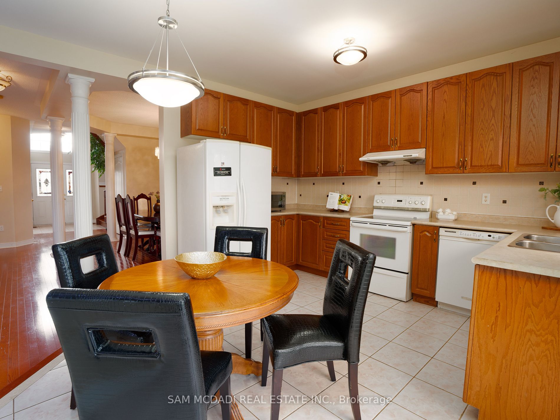 4903 Sebastian Dr