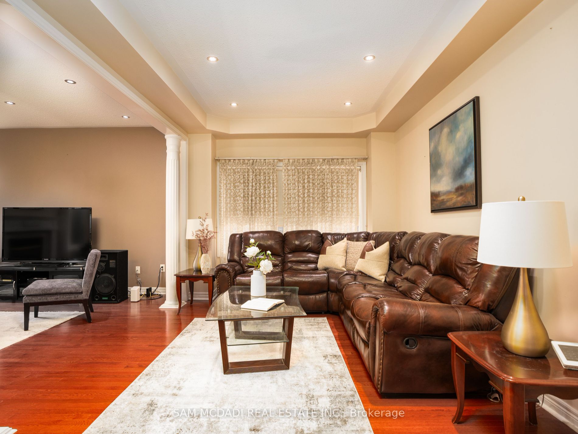 4903 Sebastian Dr