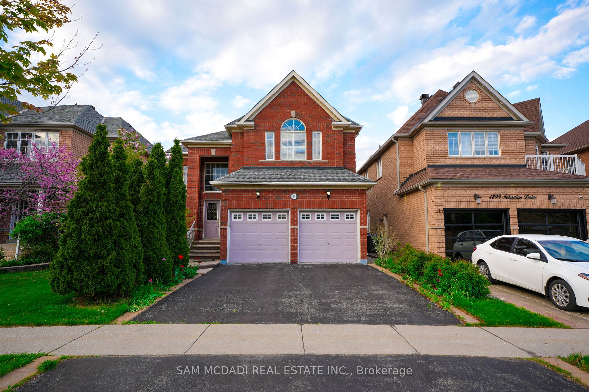 4903 Sebastian Dr