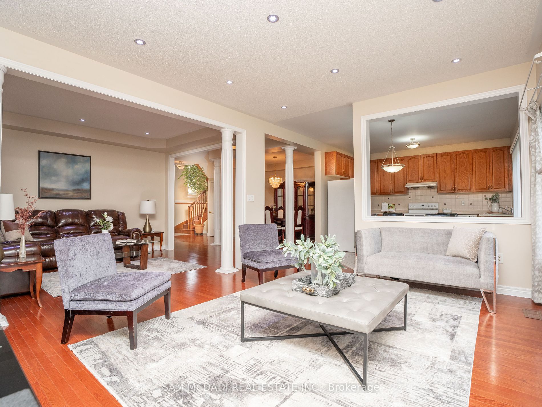 4903 Sebastian Dr