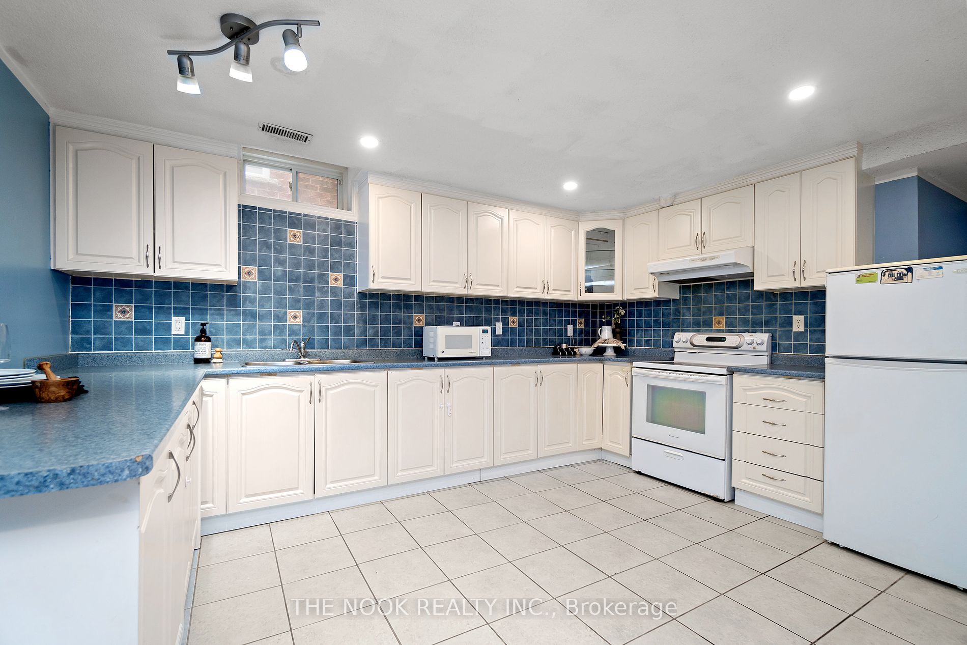 288 Fleming Drive