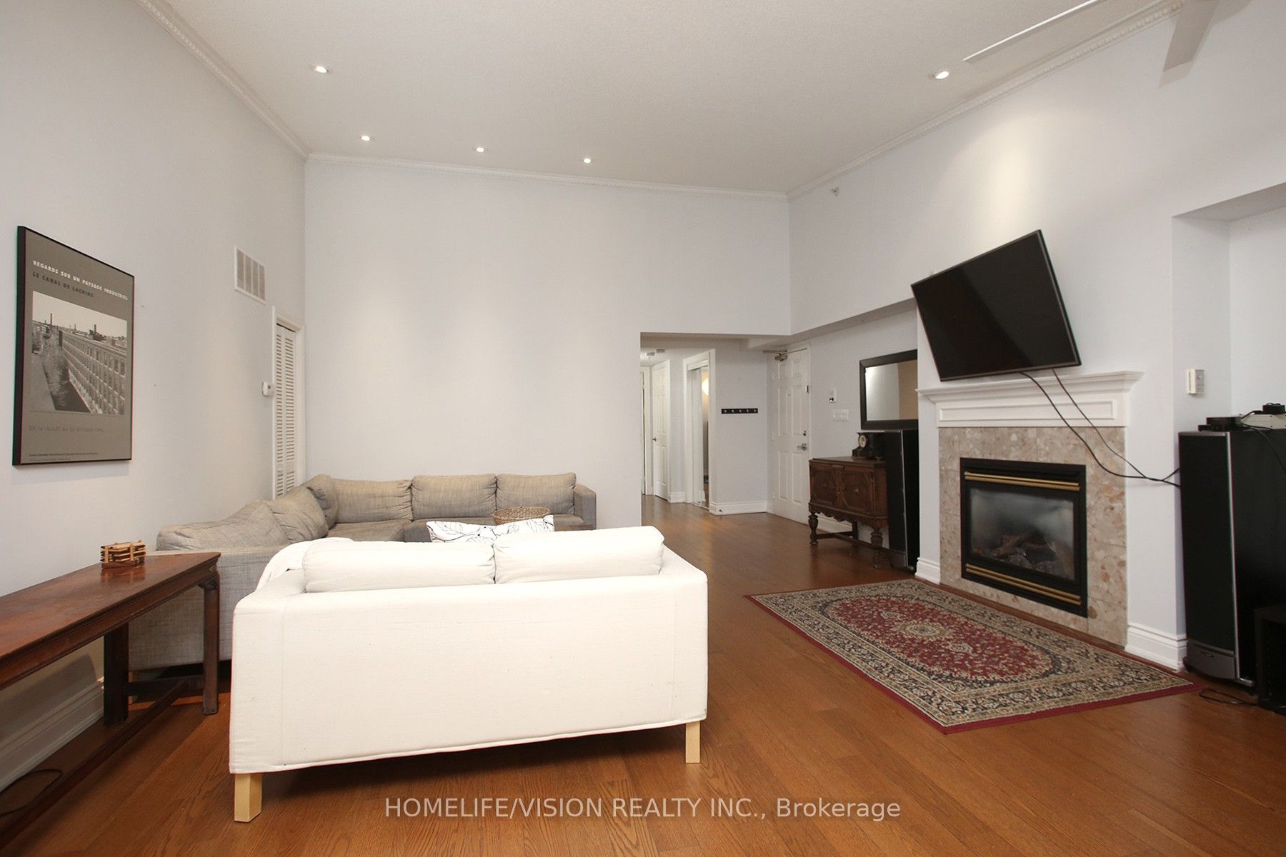 1490 Bishops Gate, #412