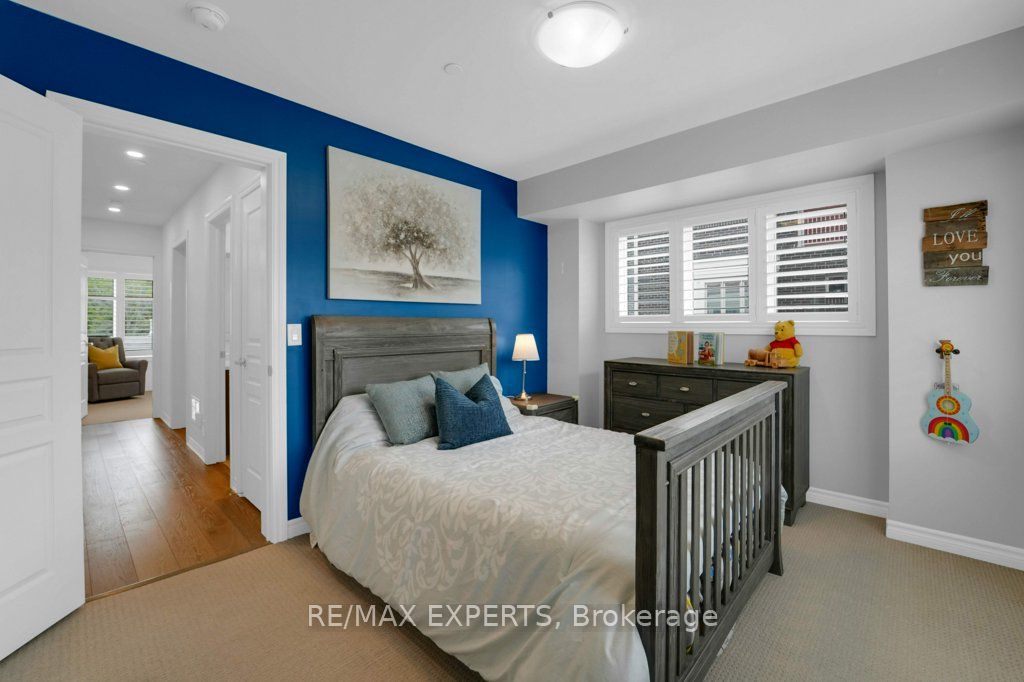80 Eastwood Park Gdns, #1