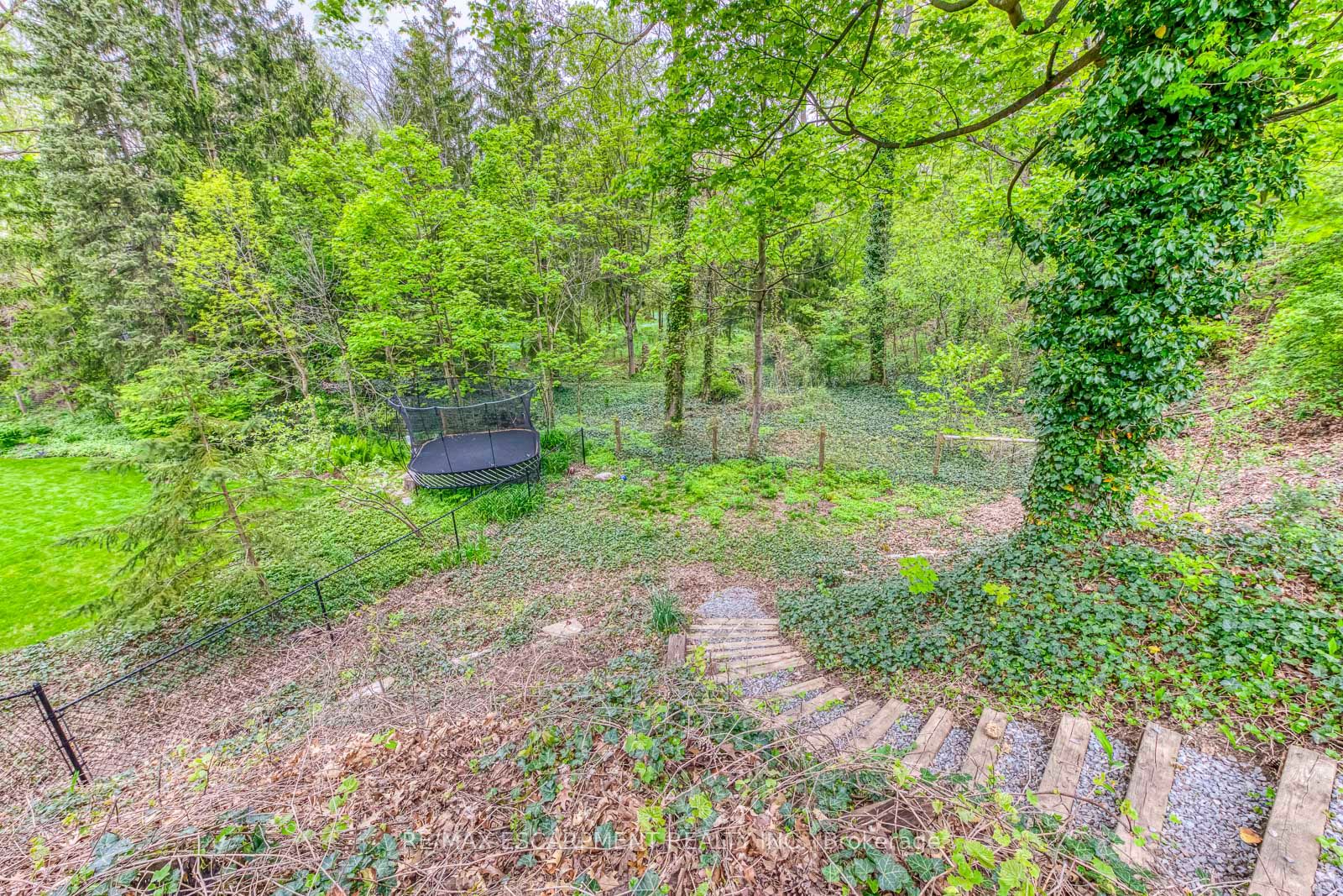 193 Appleby Line