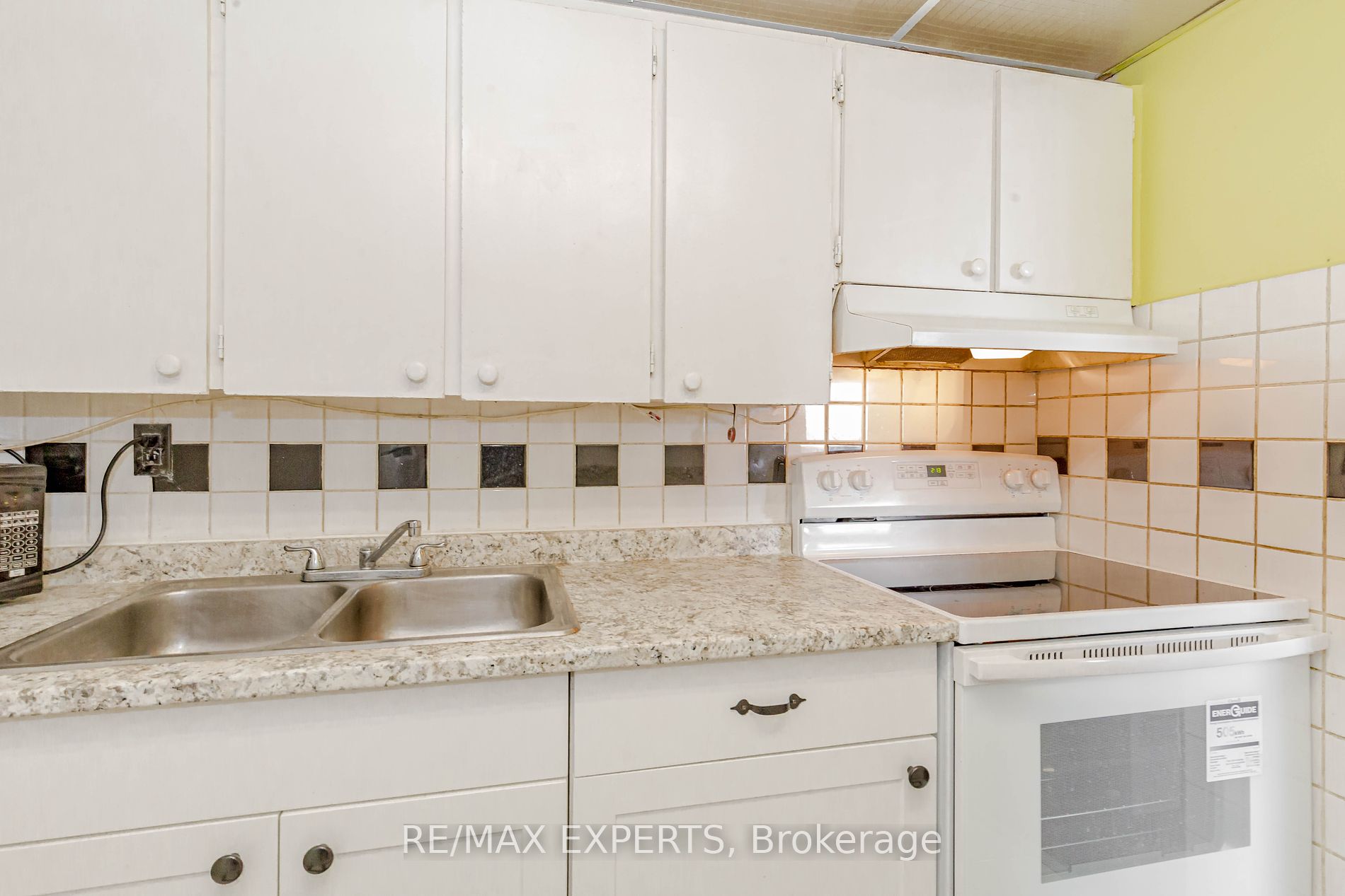 330 Dixon Rd, #1902