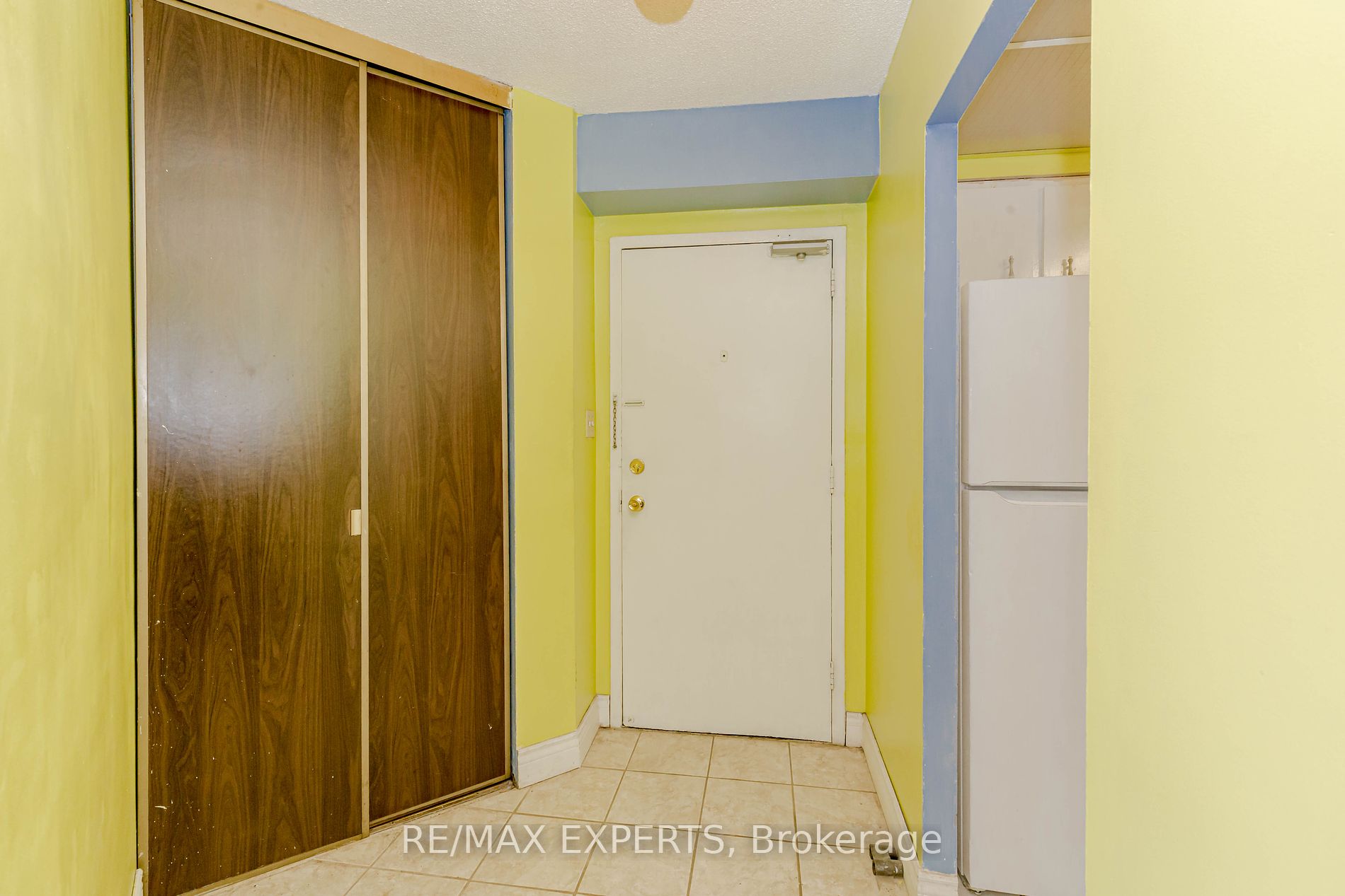 330 Dixon Rd, #1902