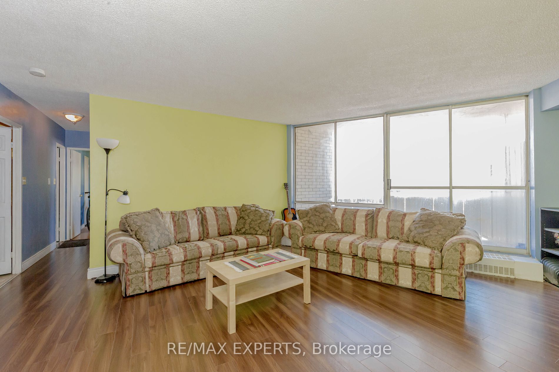 330 Dixon Rd, #1902