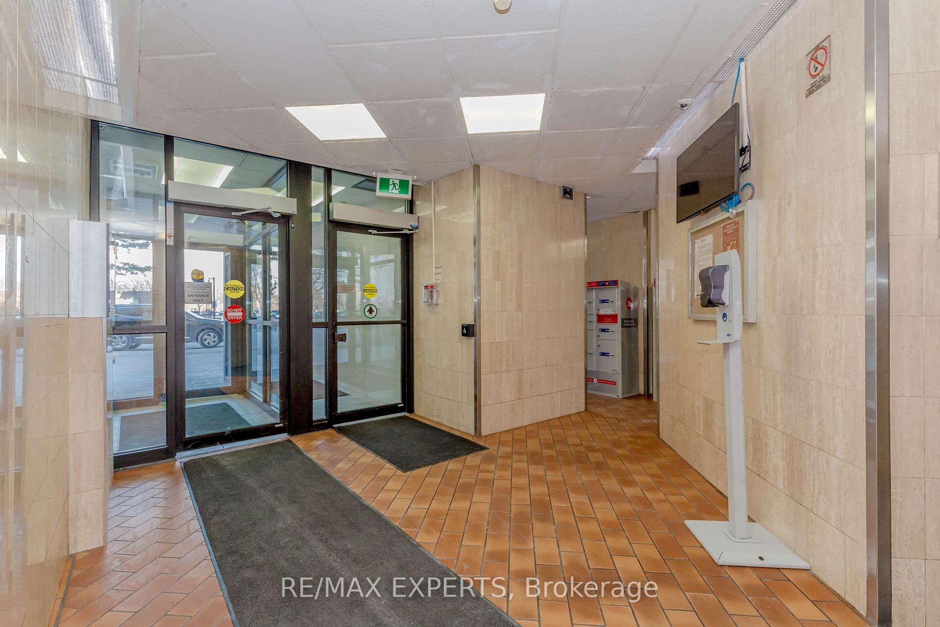 330 Dixon Rd, #1902