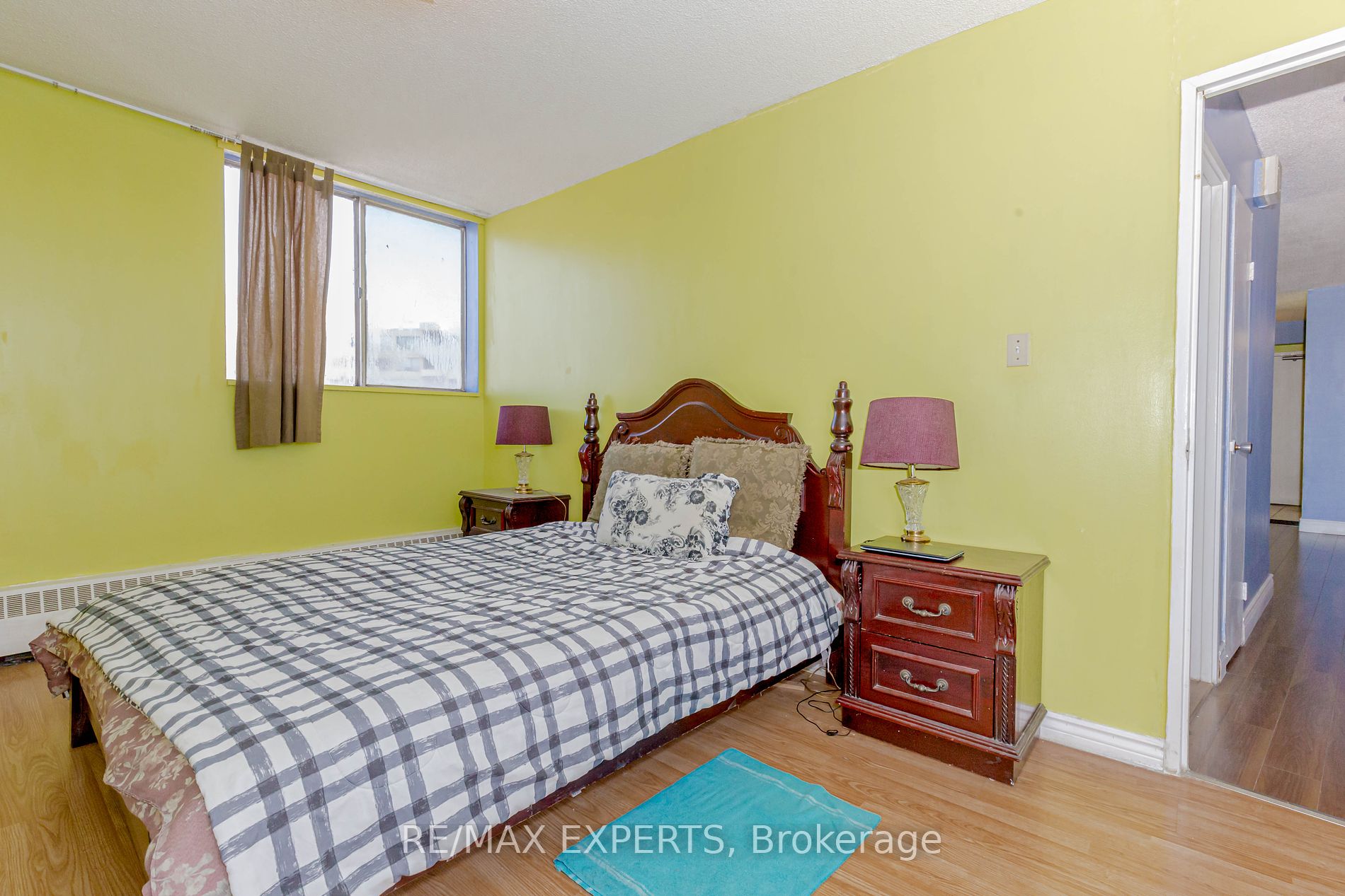 330 Dixon Rd, #1902