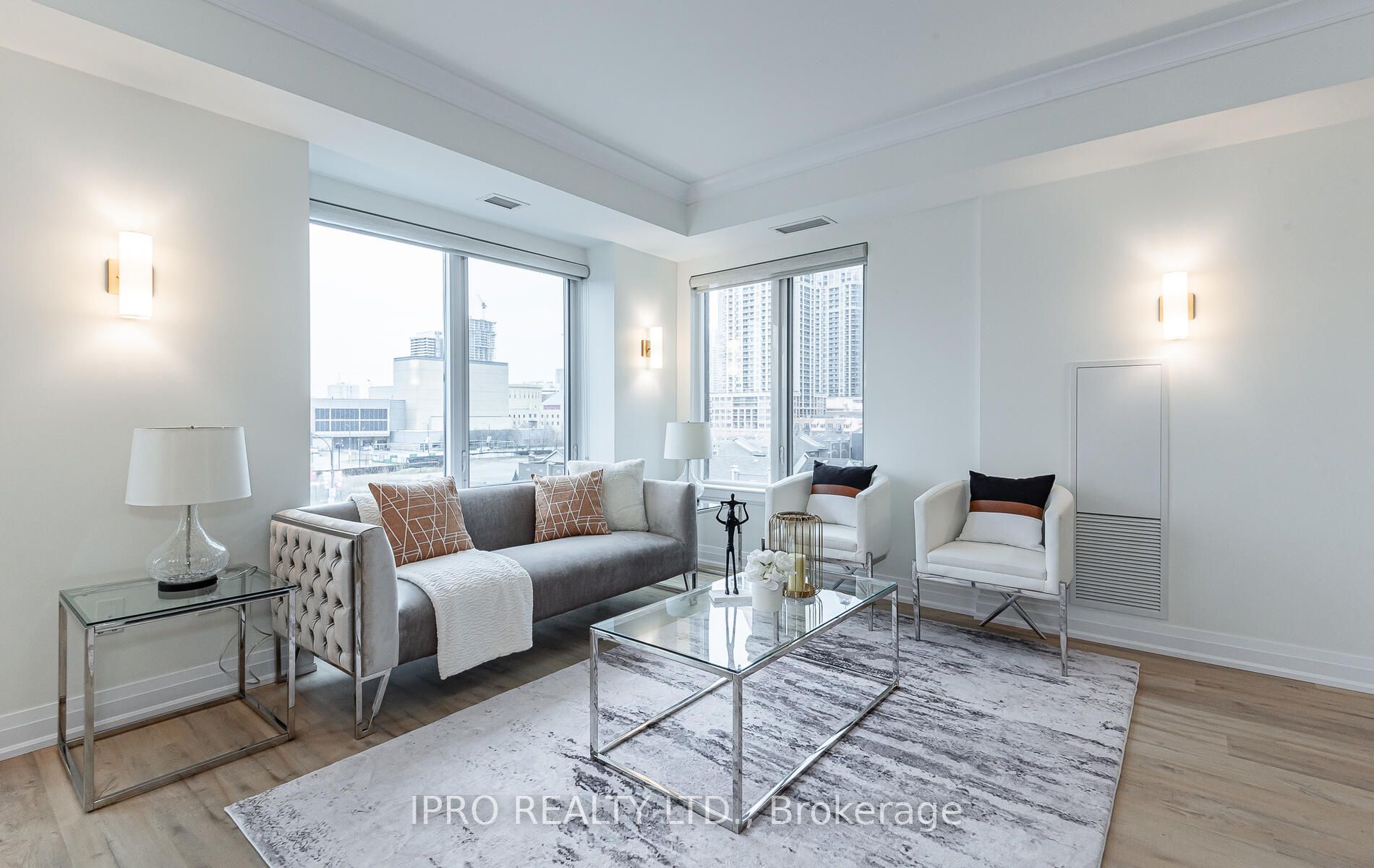 385 Prince Of Wales Dr, #412
