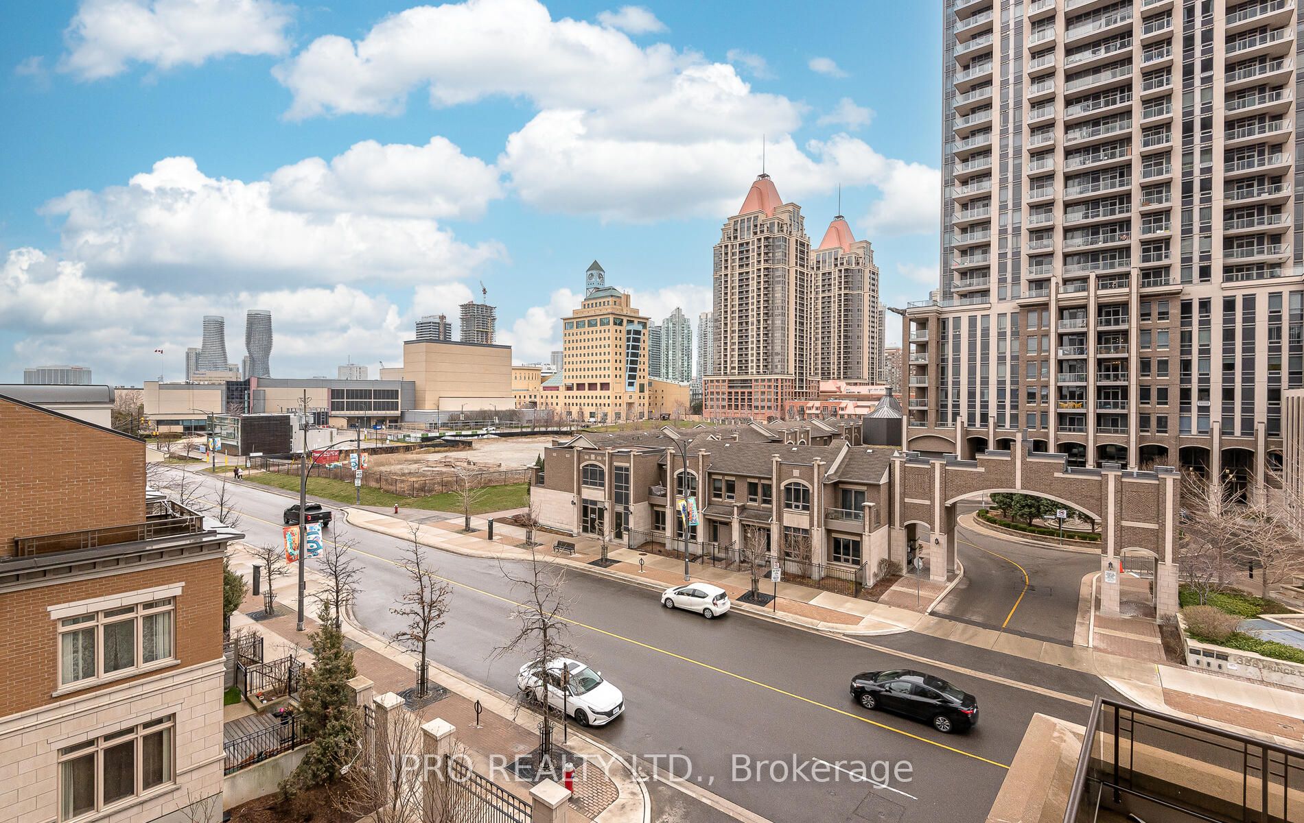 385 Prince Of Wales Dr, #412