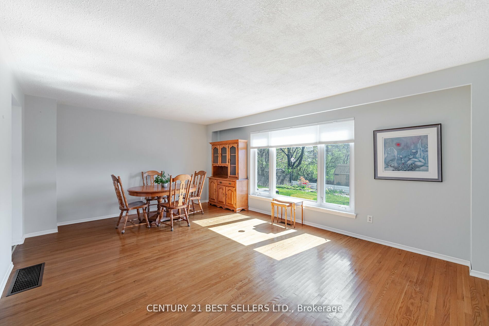 68 Lynmont Road