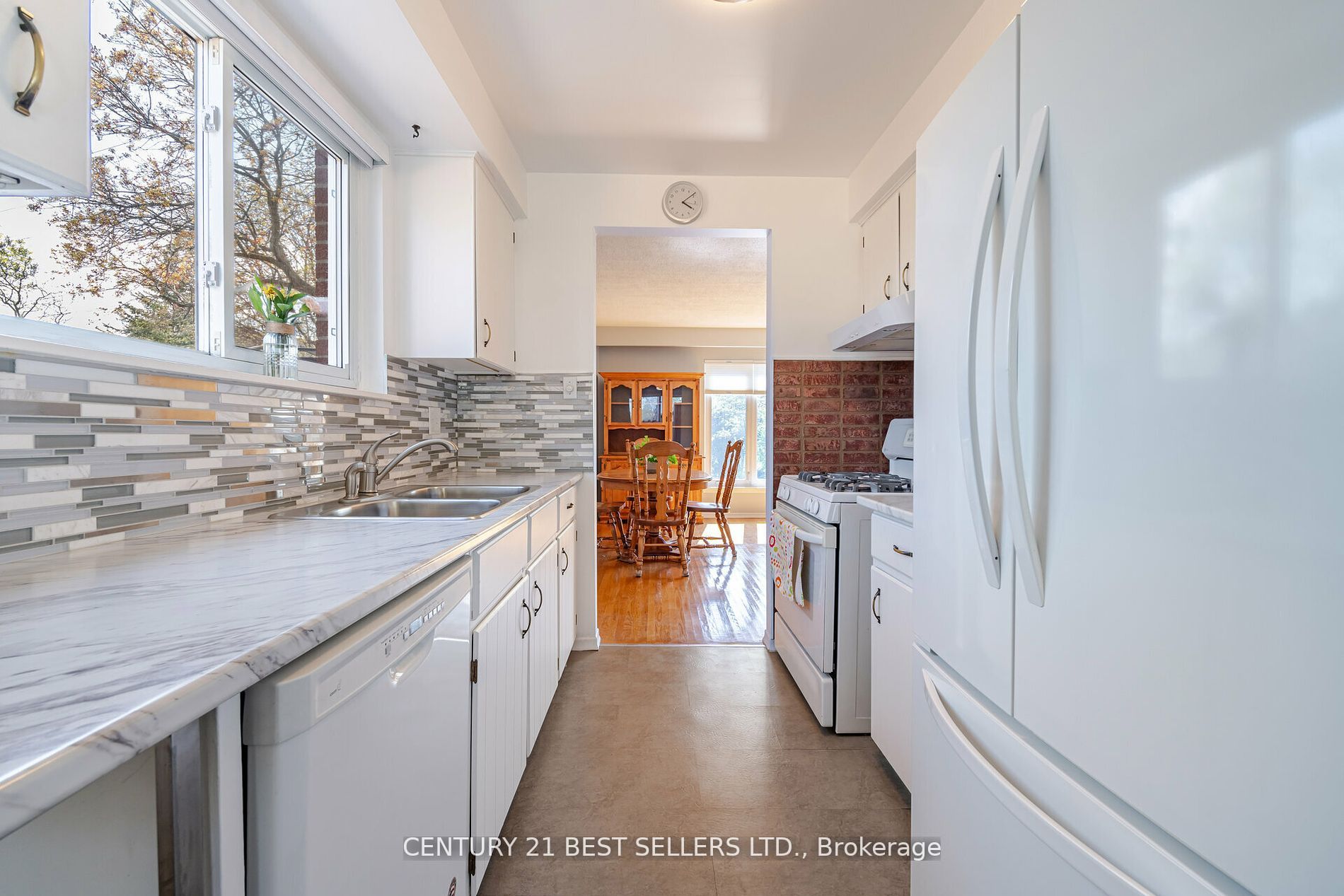 68 Lynmont Road