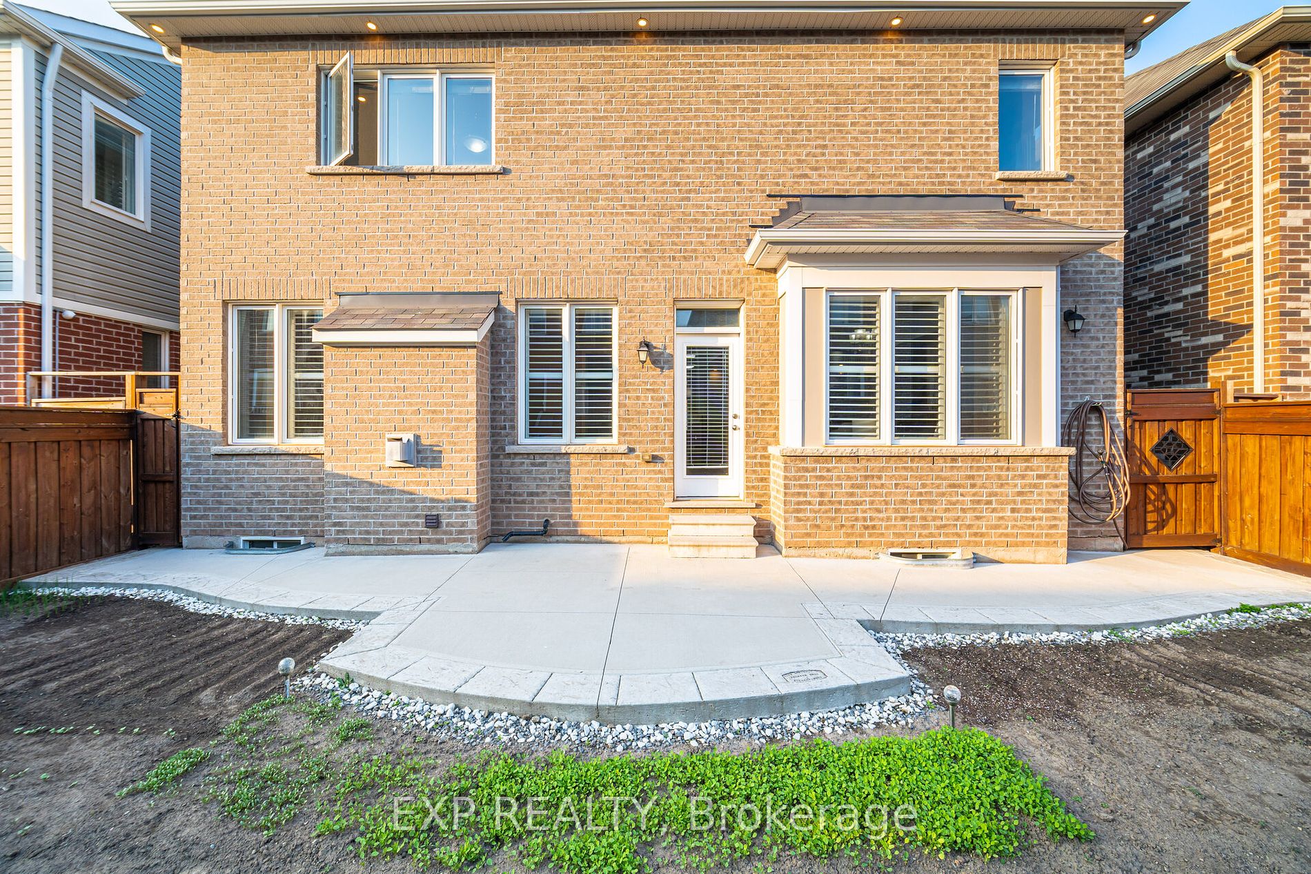 1190 Mceachern Court