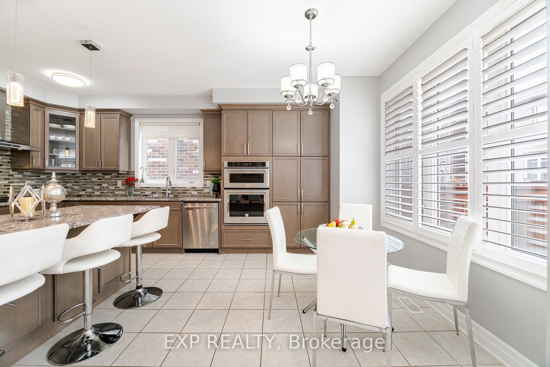 1190 Mceachern Court