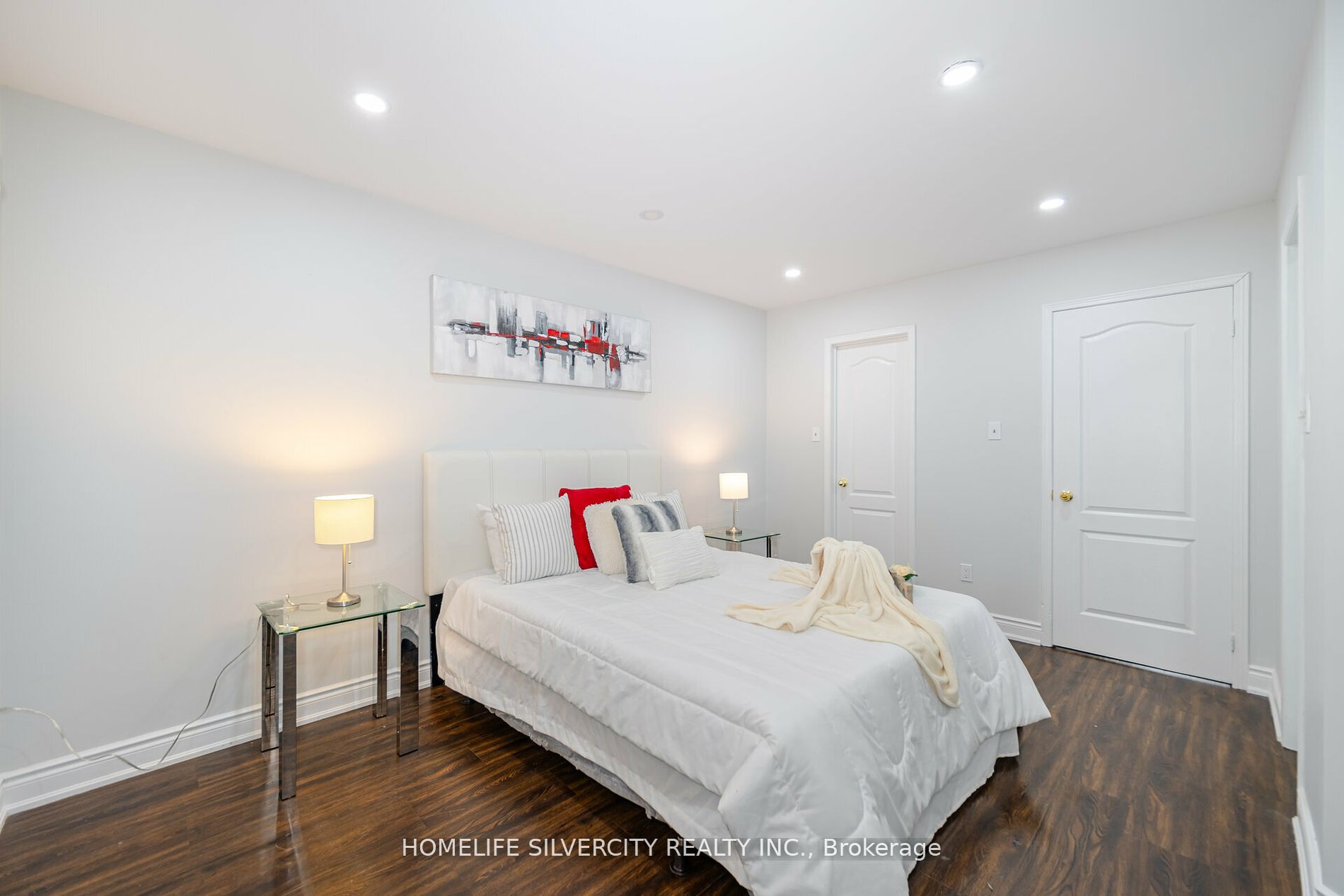 92 Cedarwood Crescent