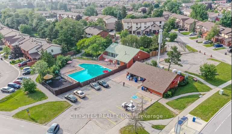 101 Foster Cres, #101