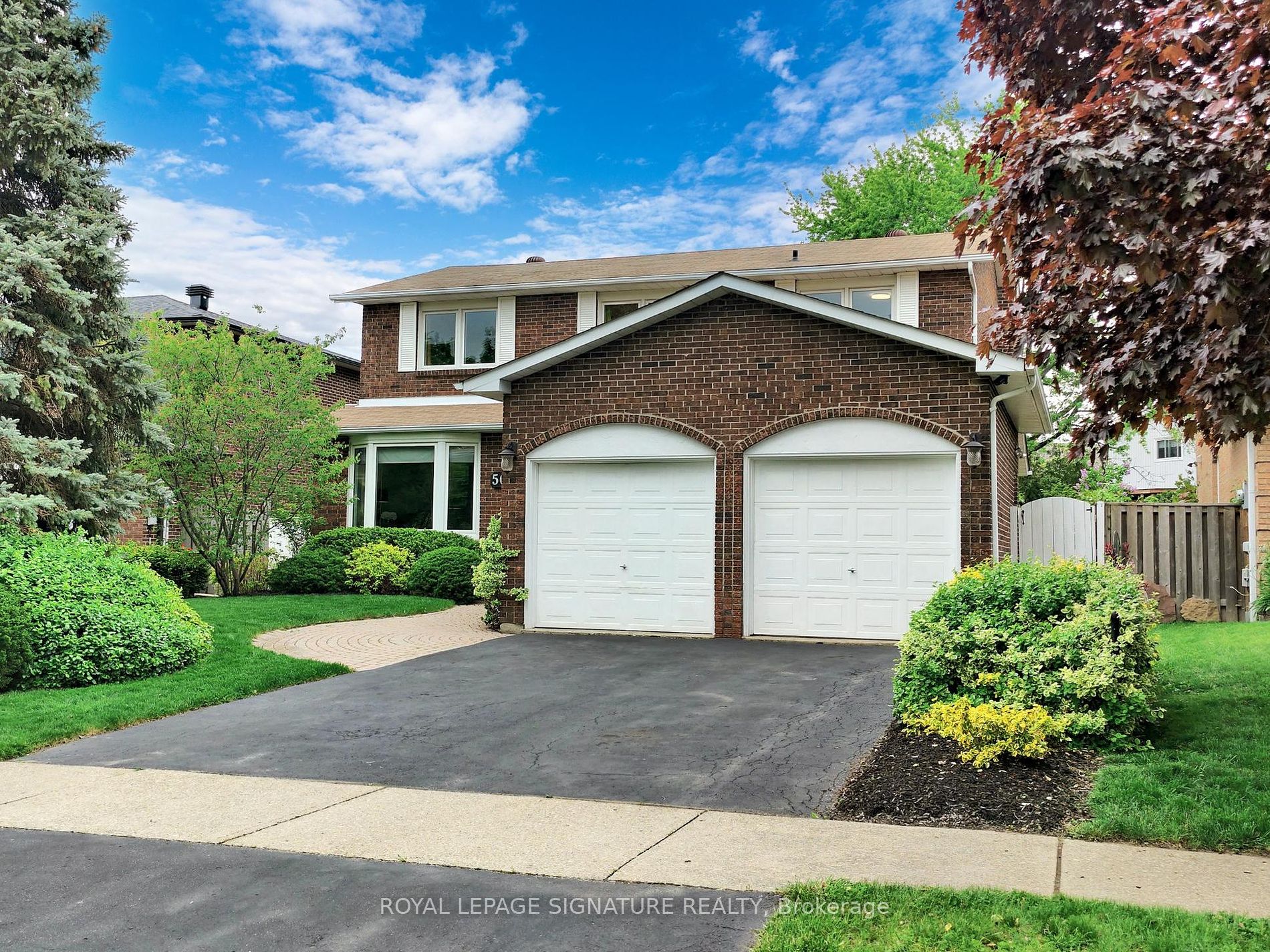 50 Curtis Dr