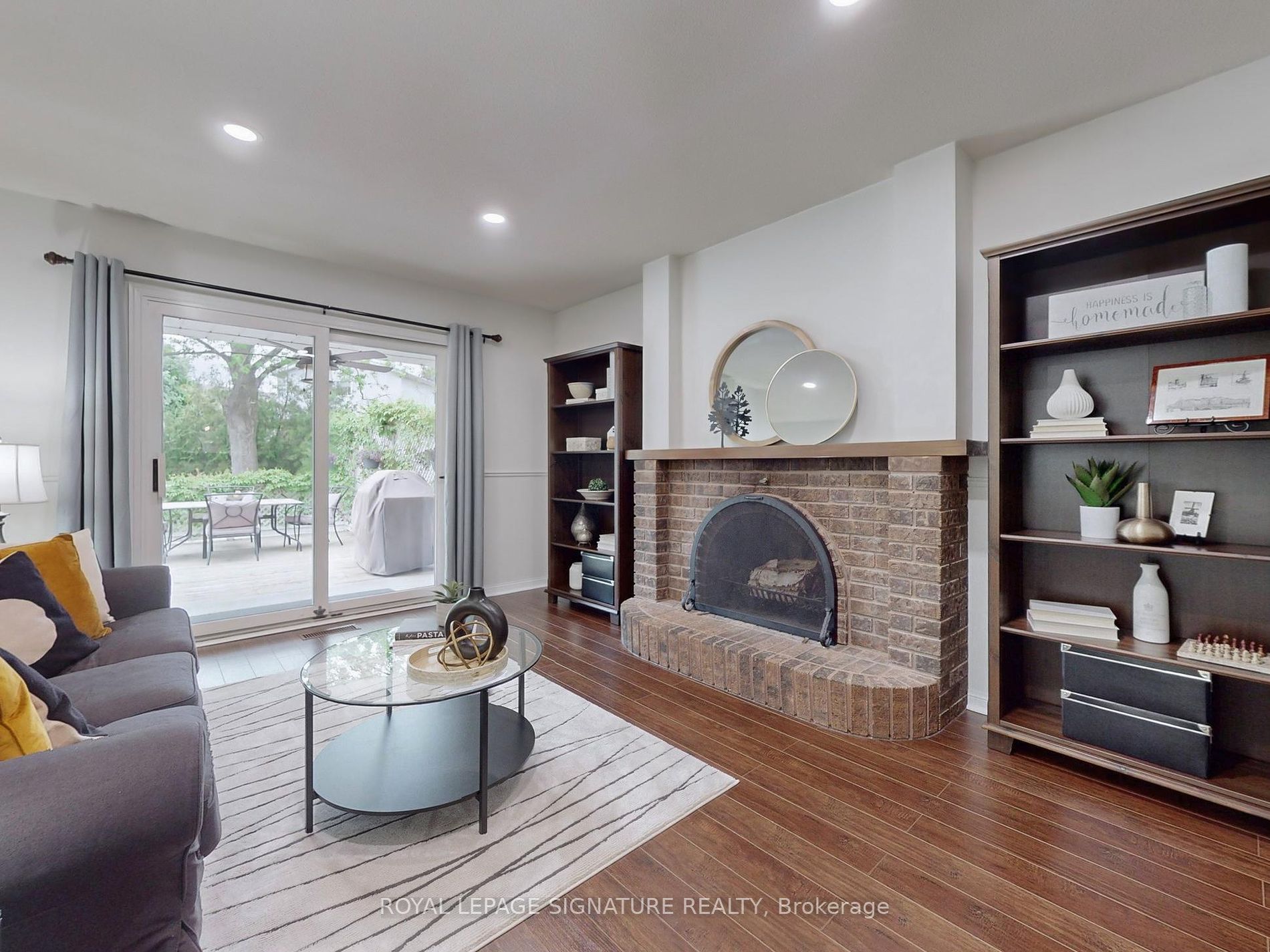 50 Curtis Dr