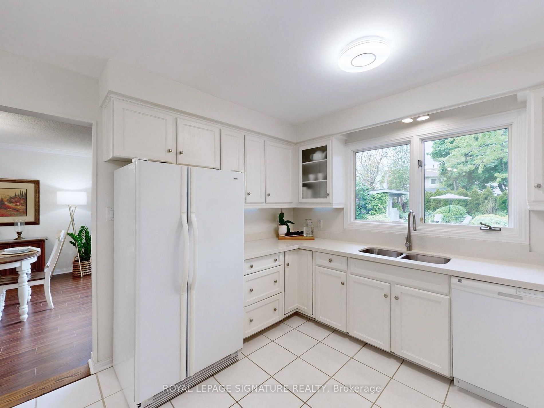 50 Curtis Dr