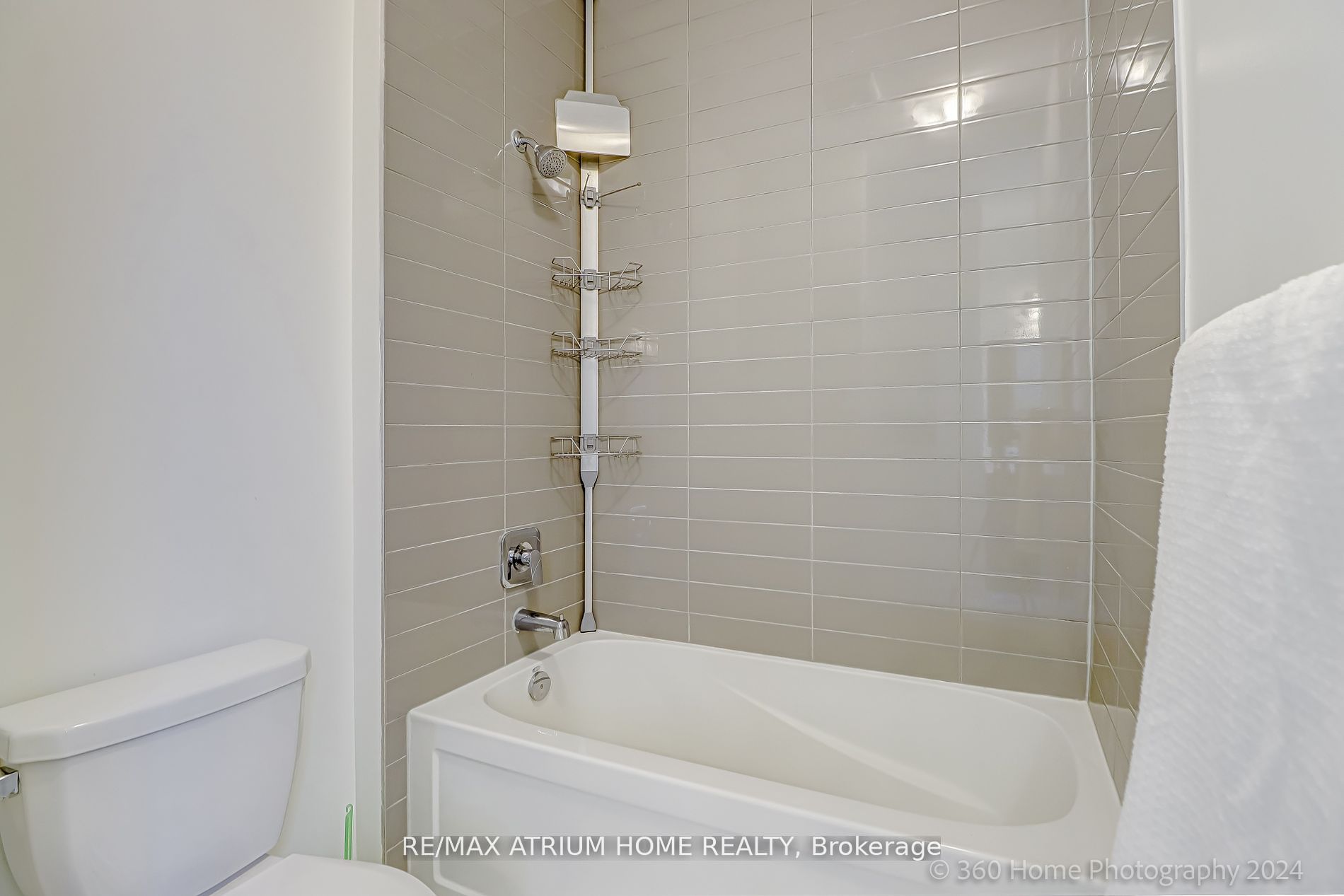 159 Loganberry Gate