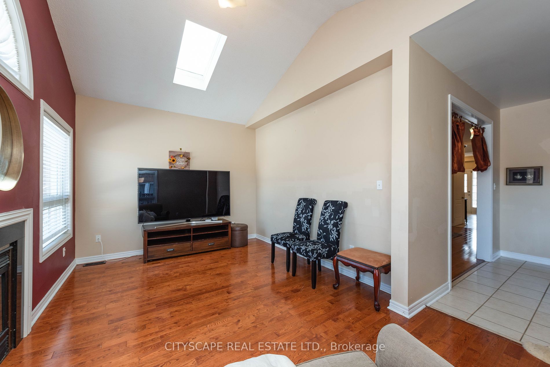 5033 Dubonet Dr