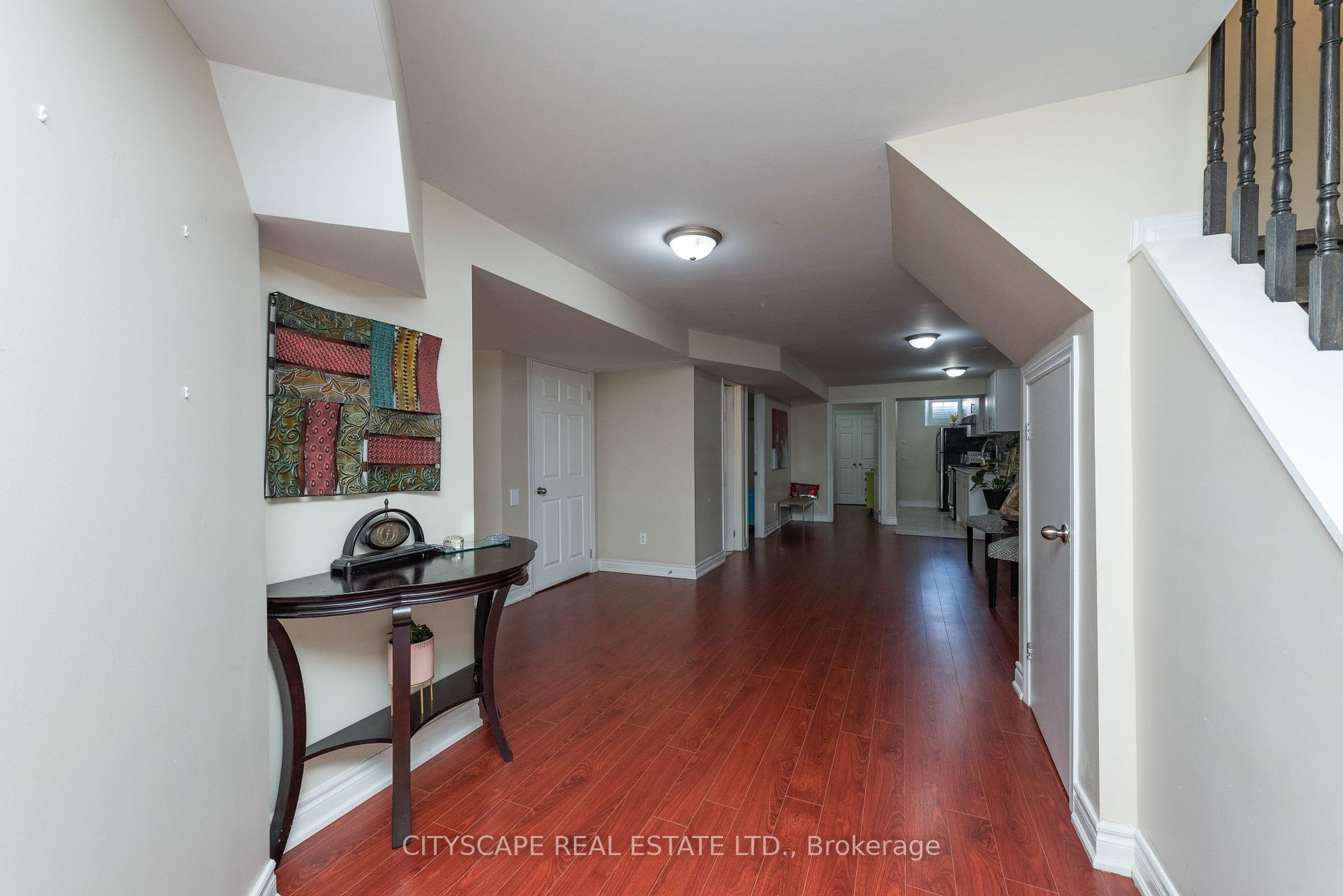 5033 Dubonet Dr