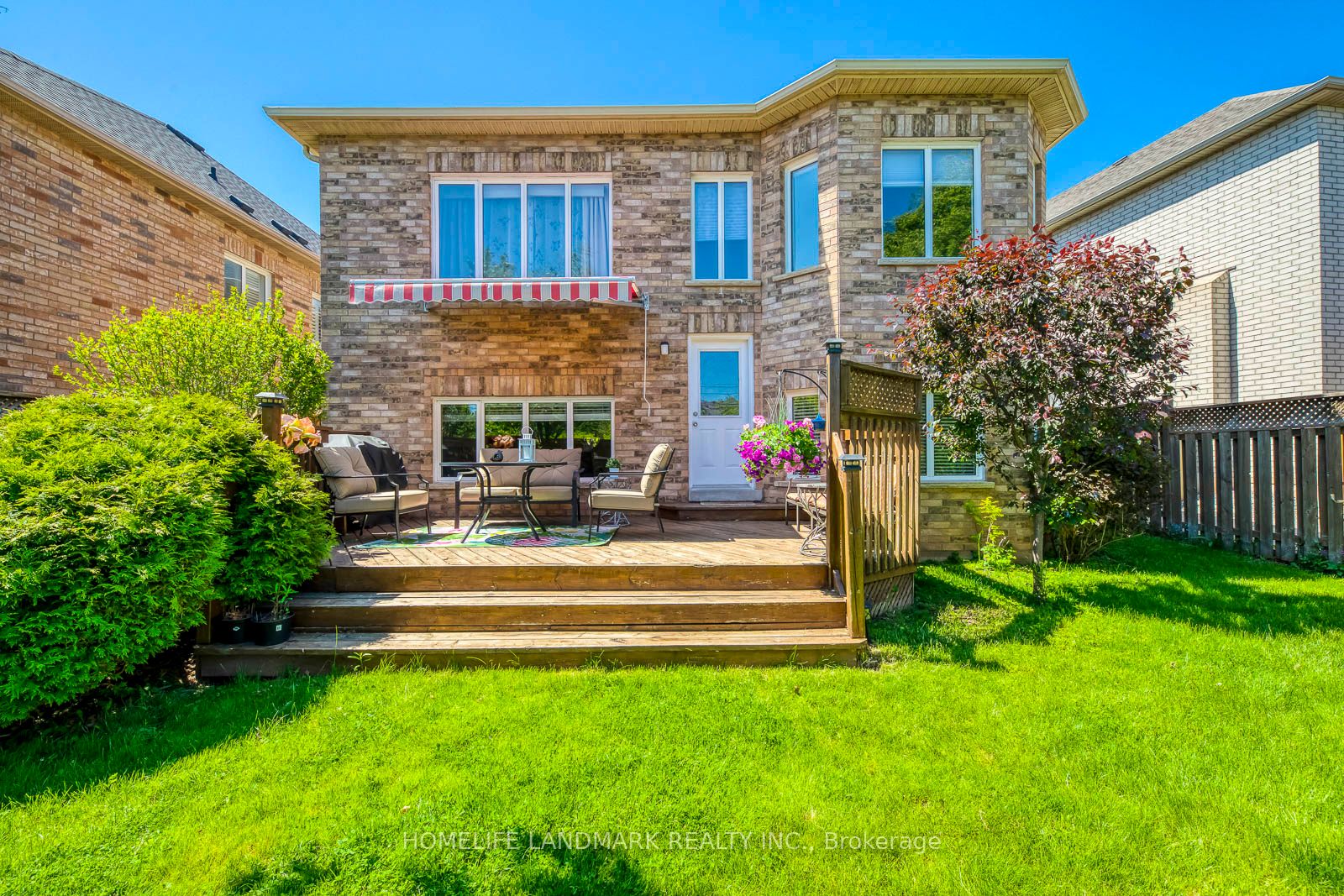 2038 Blue Jay Blvd