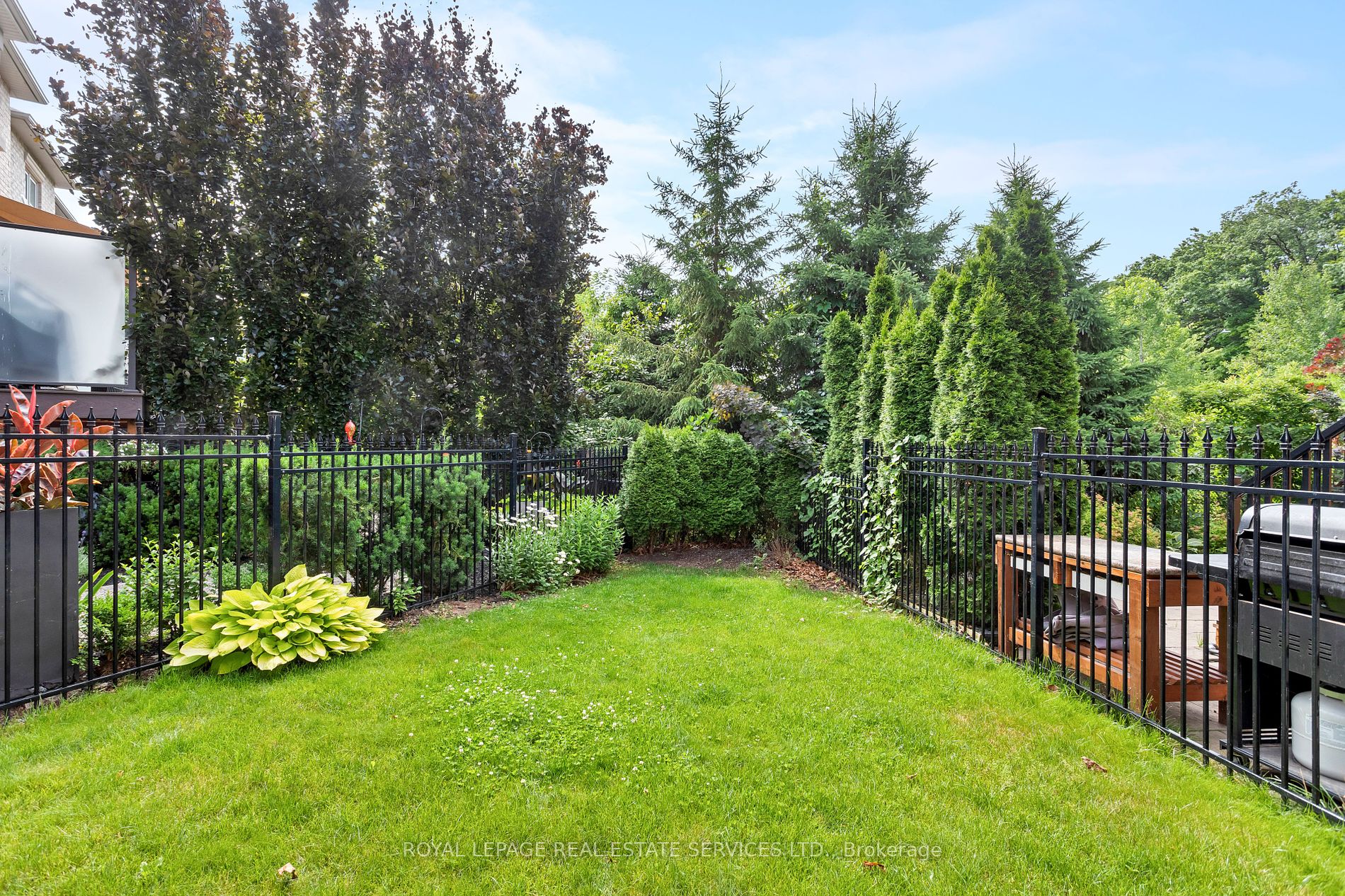 3168 Watercliffe Court
