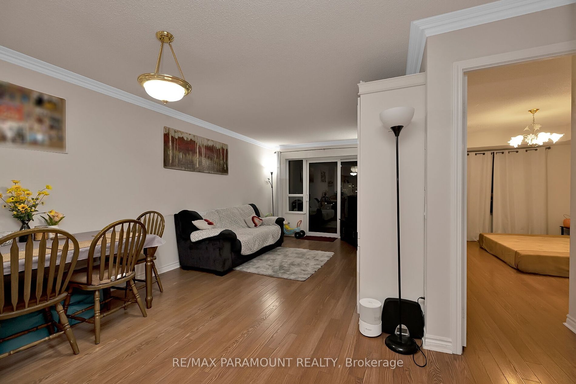 25 Kingsbridge Garden Circ, #2127
