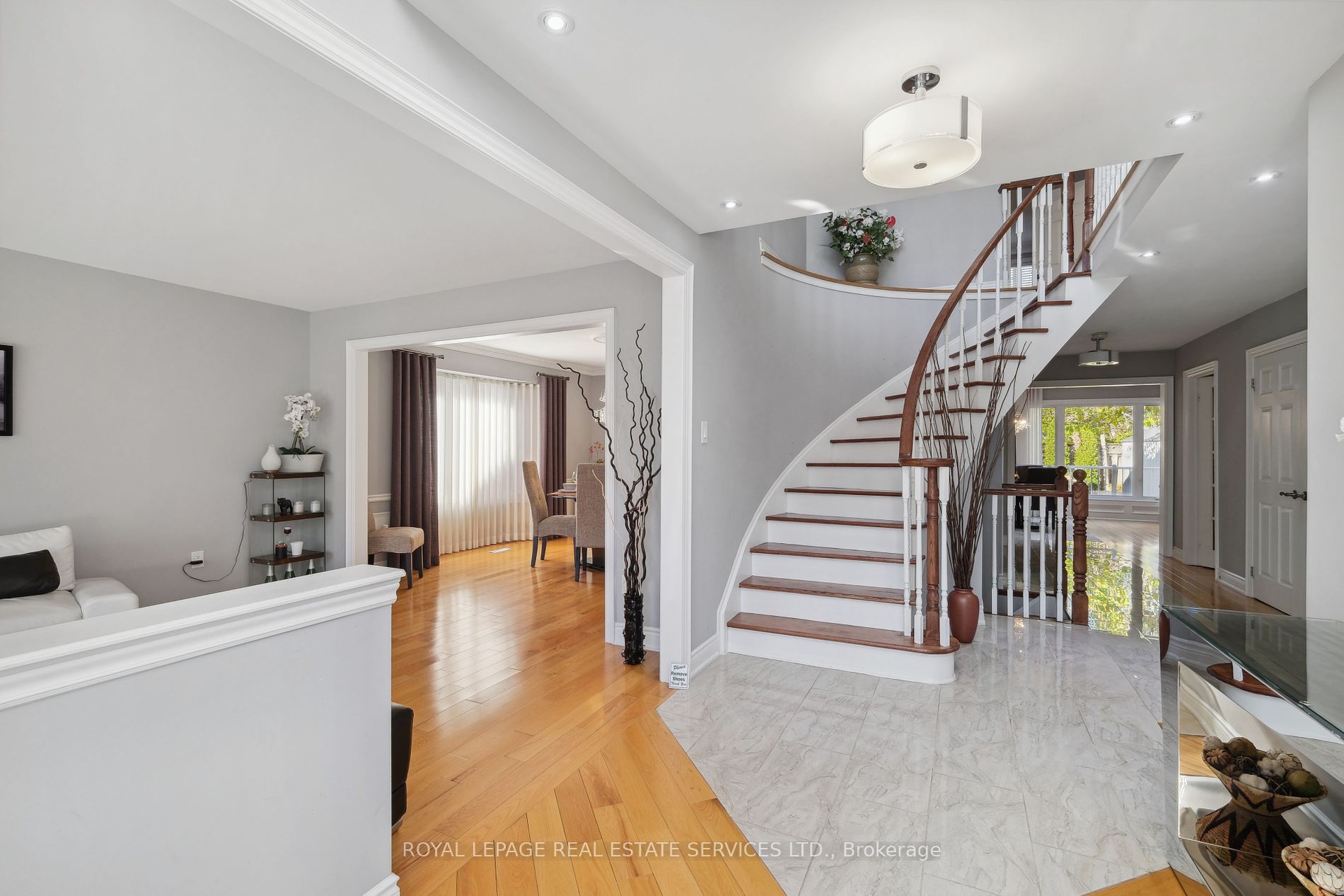 1519 Ballantrae Drive