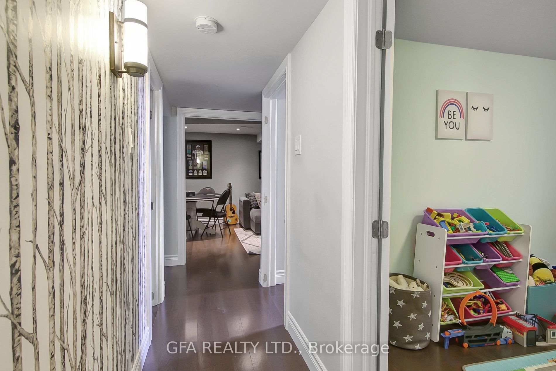 2424 Yolanda Drive