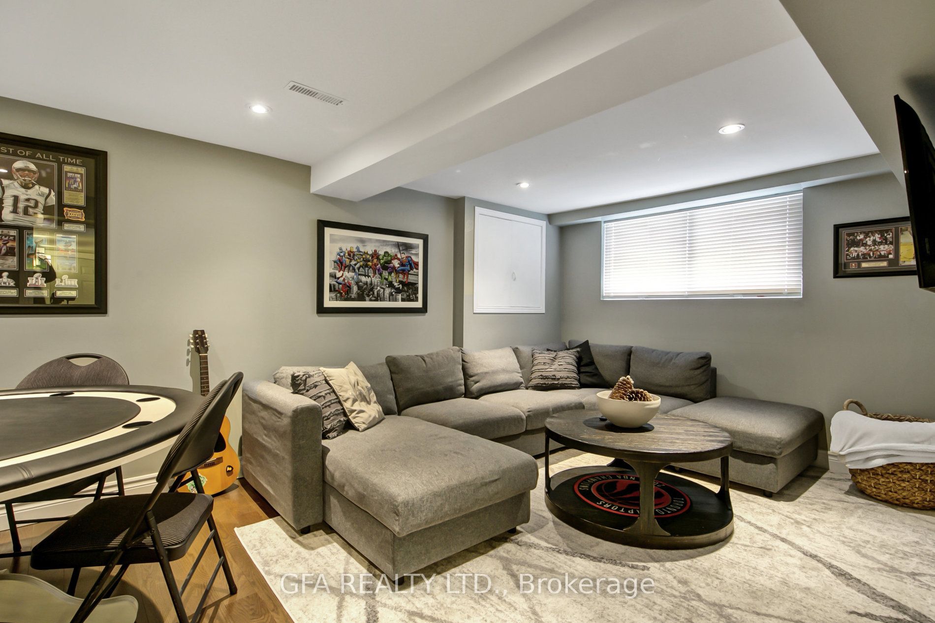 2424 Yolanda Drive