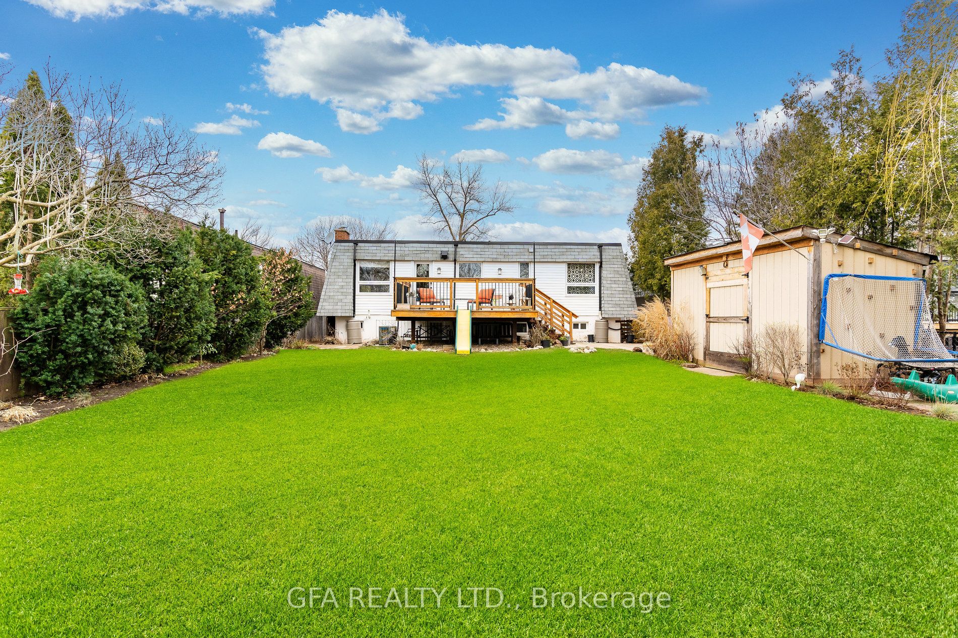 2424 Yolanda Drive