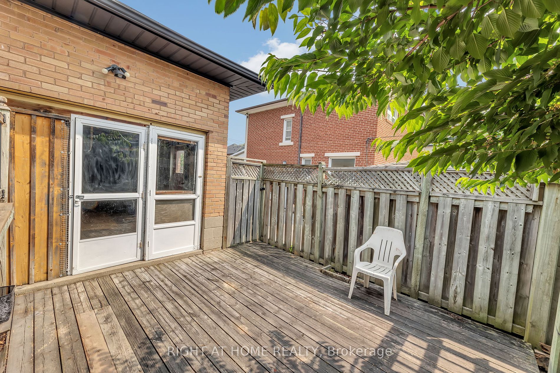 41 Beckett Avenue