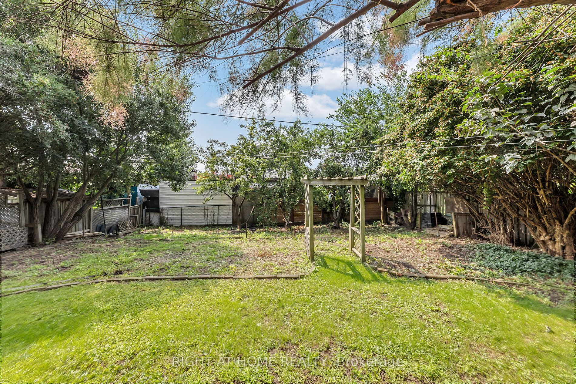 41 Beckett Avenue