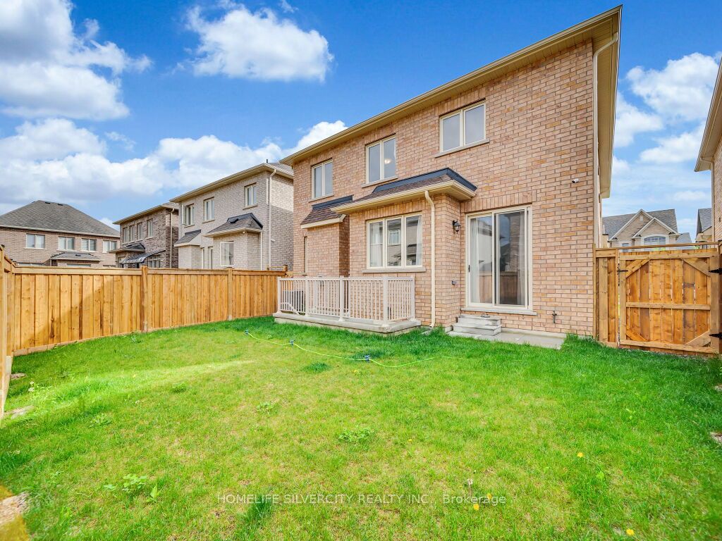 15 Puffin Crescent