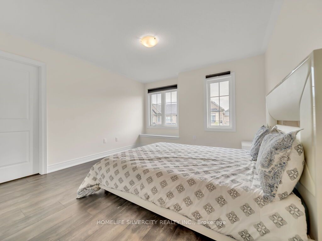 15 Puffin Crescent